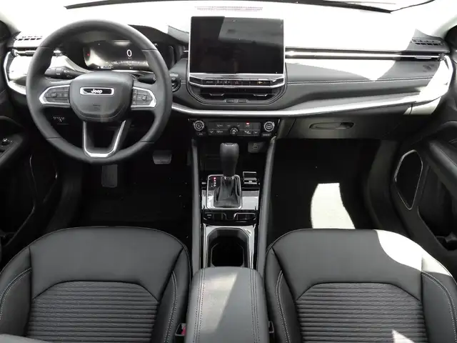 Jeep Compass view 6