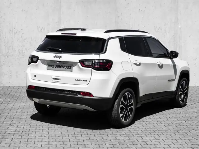 Jeep Compass view 2