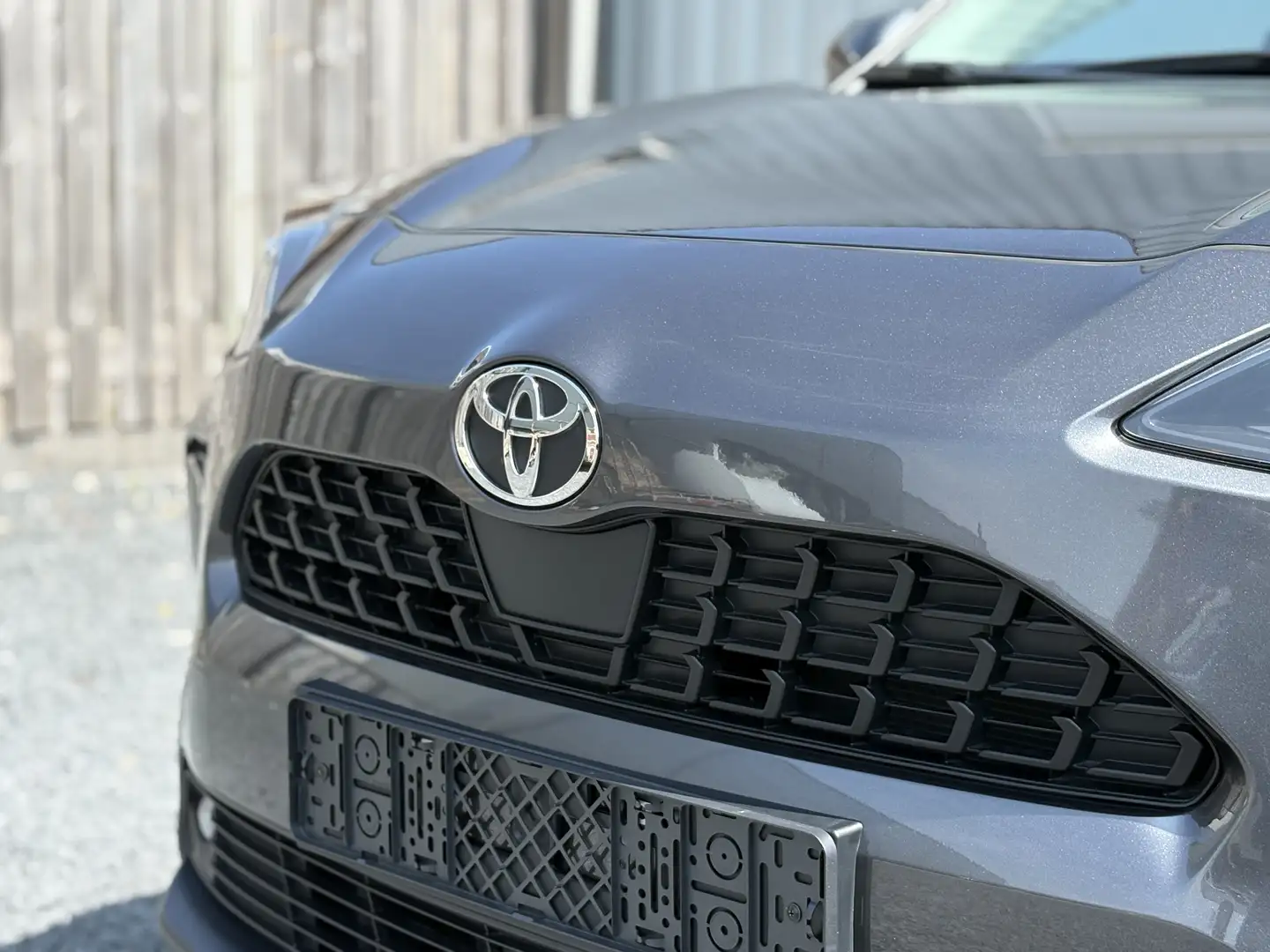 Toyota Yaris Cross Hybrid 2WD Launch Edtion 115 PK | Achteruitrijcame - 2