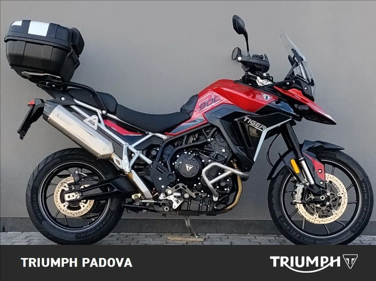 Triumph Tiger 900