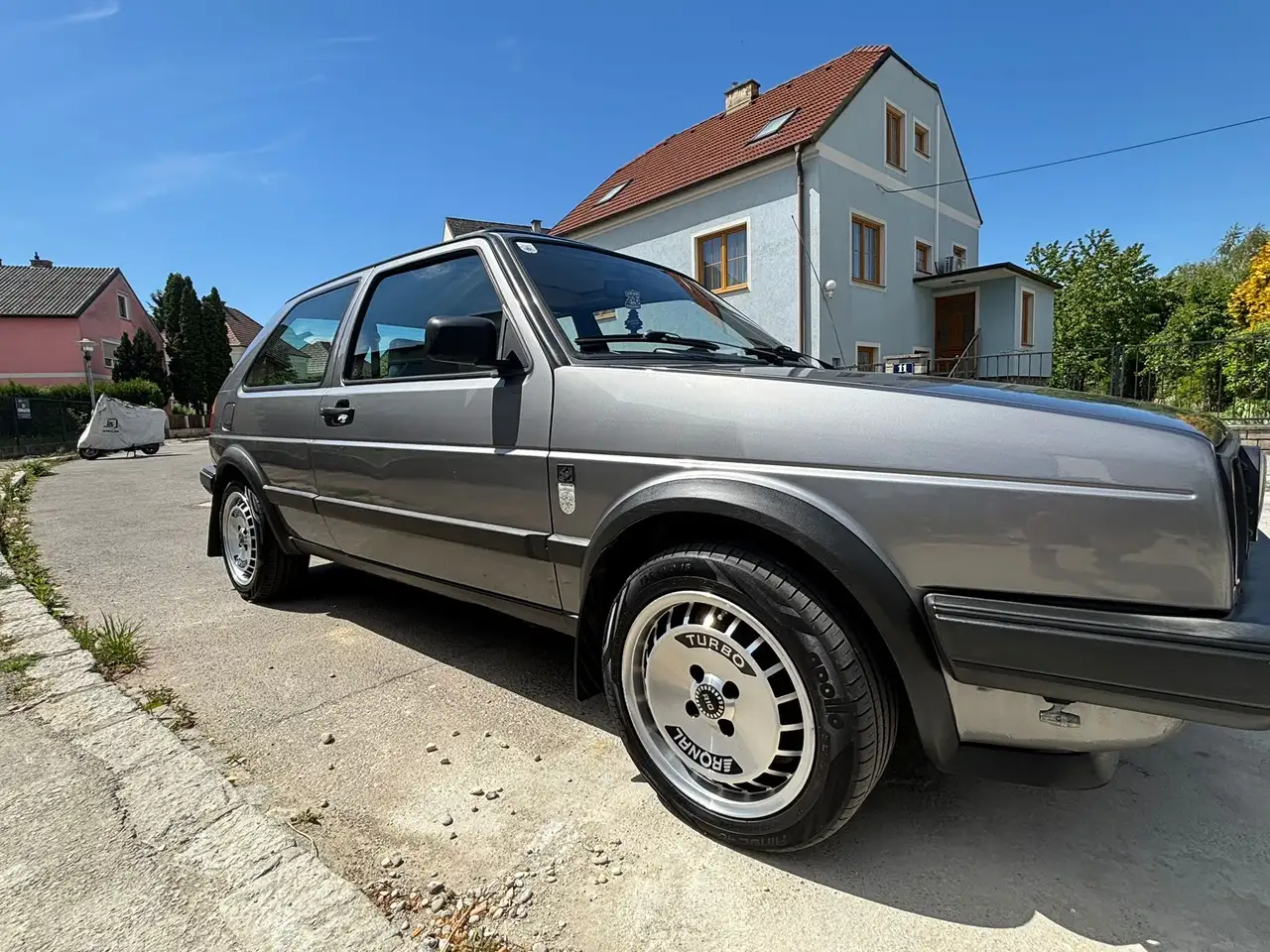 Volkswagen Golf Turbo GL, foto 2