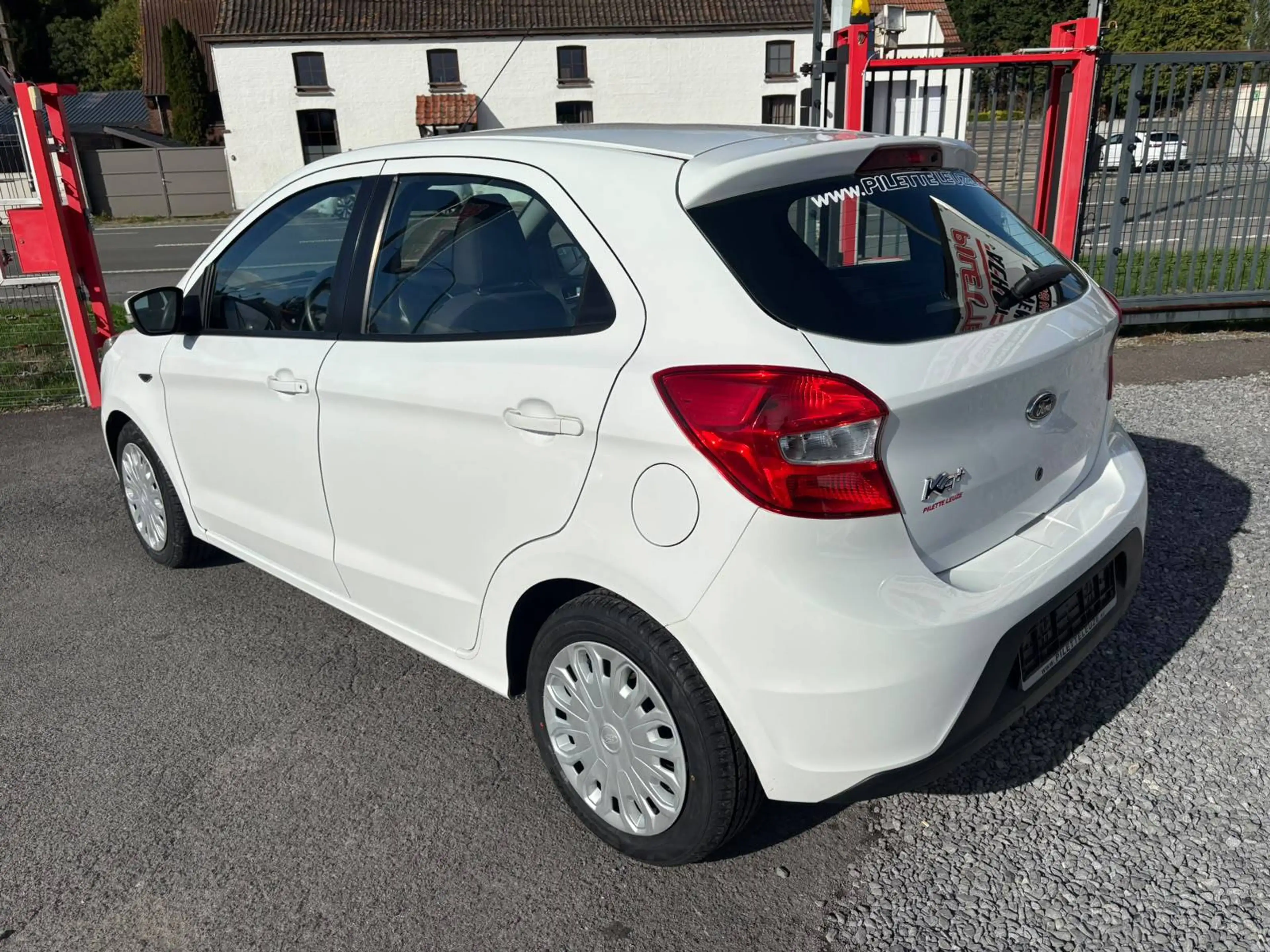 Ford Ka/Ka+ CLIM / EURO 6B/ 5 PORTES/ CONFORD++++ — photo 4