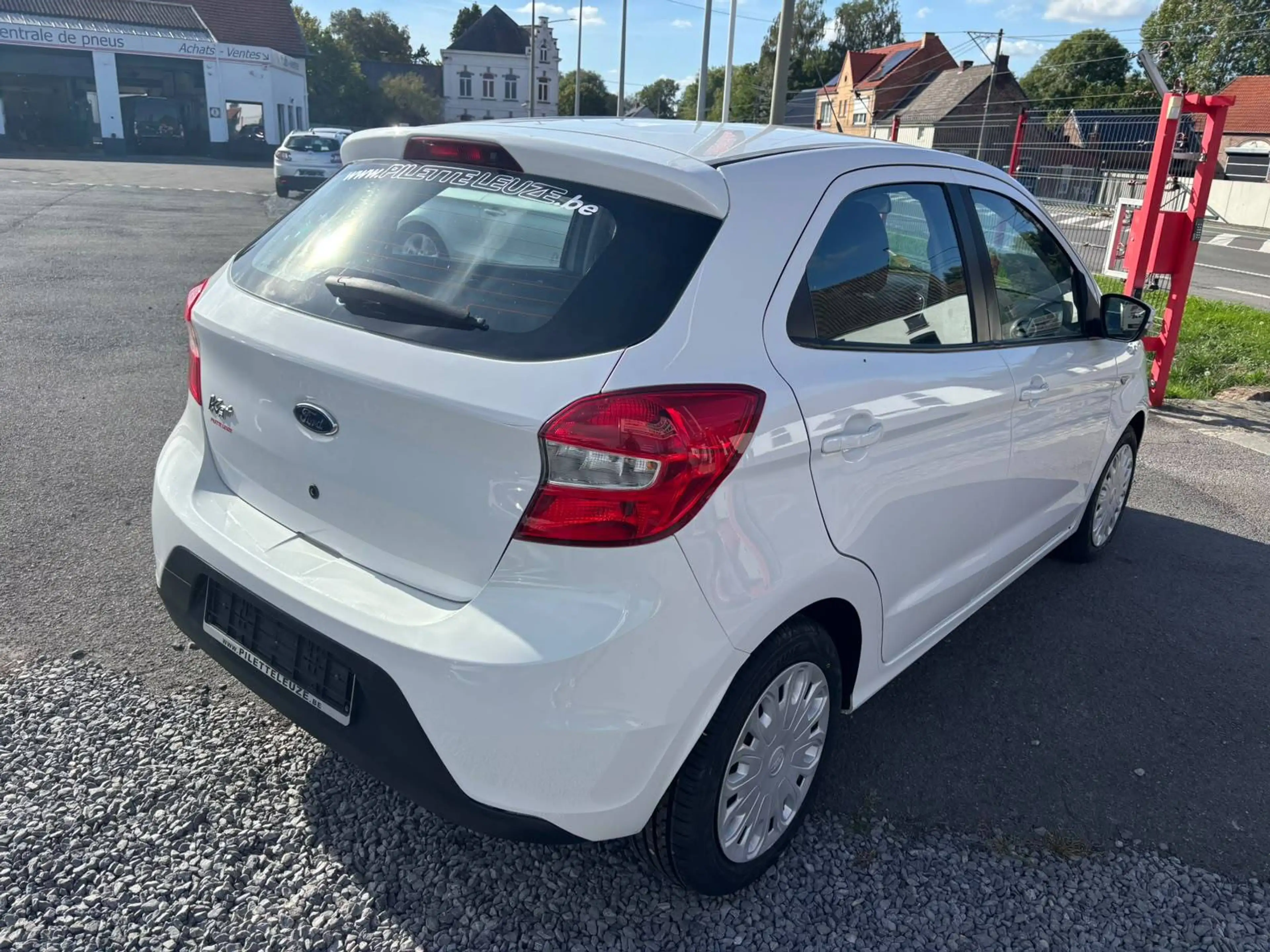 Ford Ka/Ka+ CLIM / EURO 6B/ 5 PORTES/ CONFORD++++ — photo 3