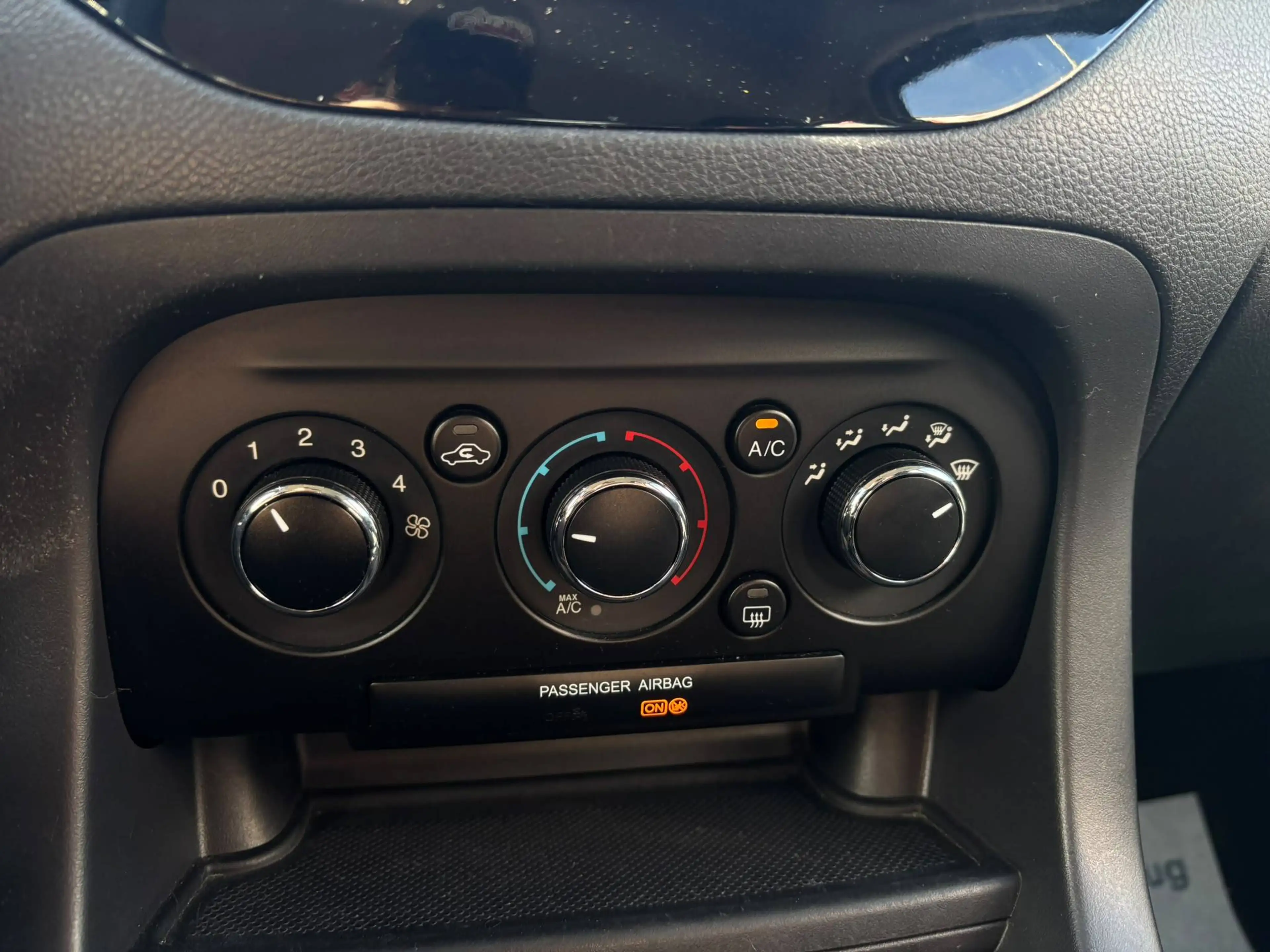 Ford Ka/Ka+ CLIM / EURO 6B/ 5 PORTES/ CONFORD++++ — photo 12