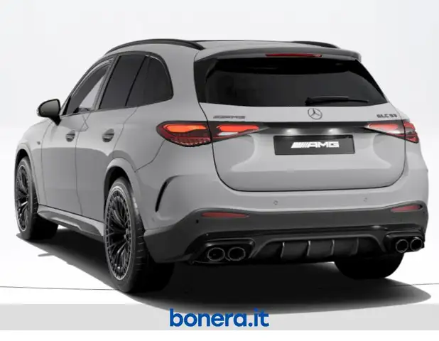 Mercedes-Benz GLC view 3
