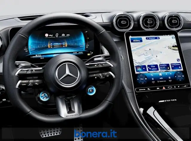 Mercedes-Benz GLC view 5