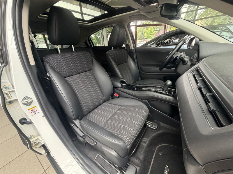 Honda HR-V Executive*Automatik*Kamera*PDC*SHZ* — photo 13