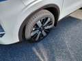 Mitsubishi Outlander PHEV 2,4 4WD Intense AT Weiß - thumbnail 3