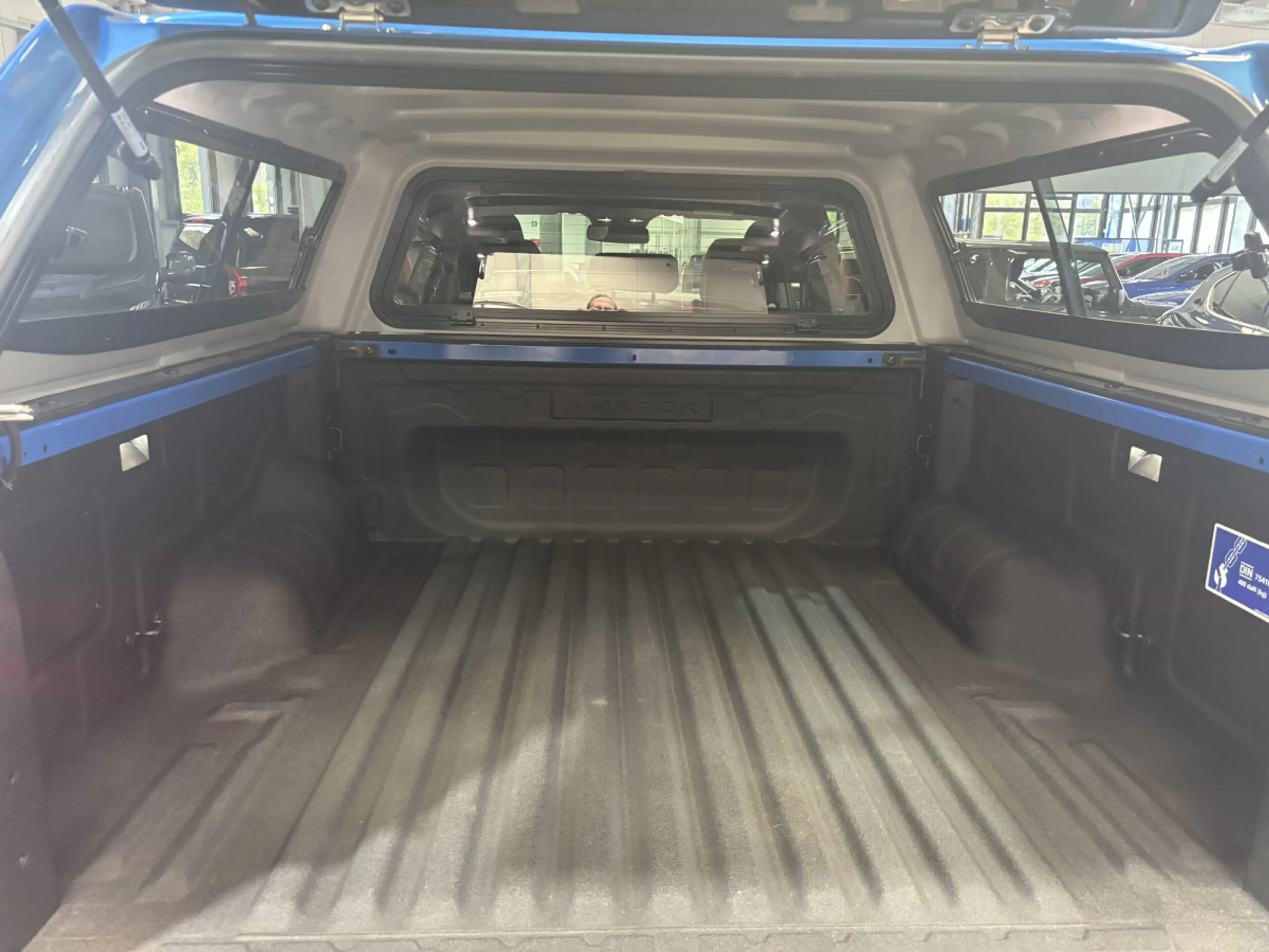 Volkswagen Amarok 3.0 V6 Aventura — photo 13