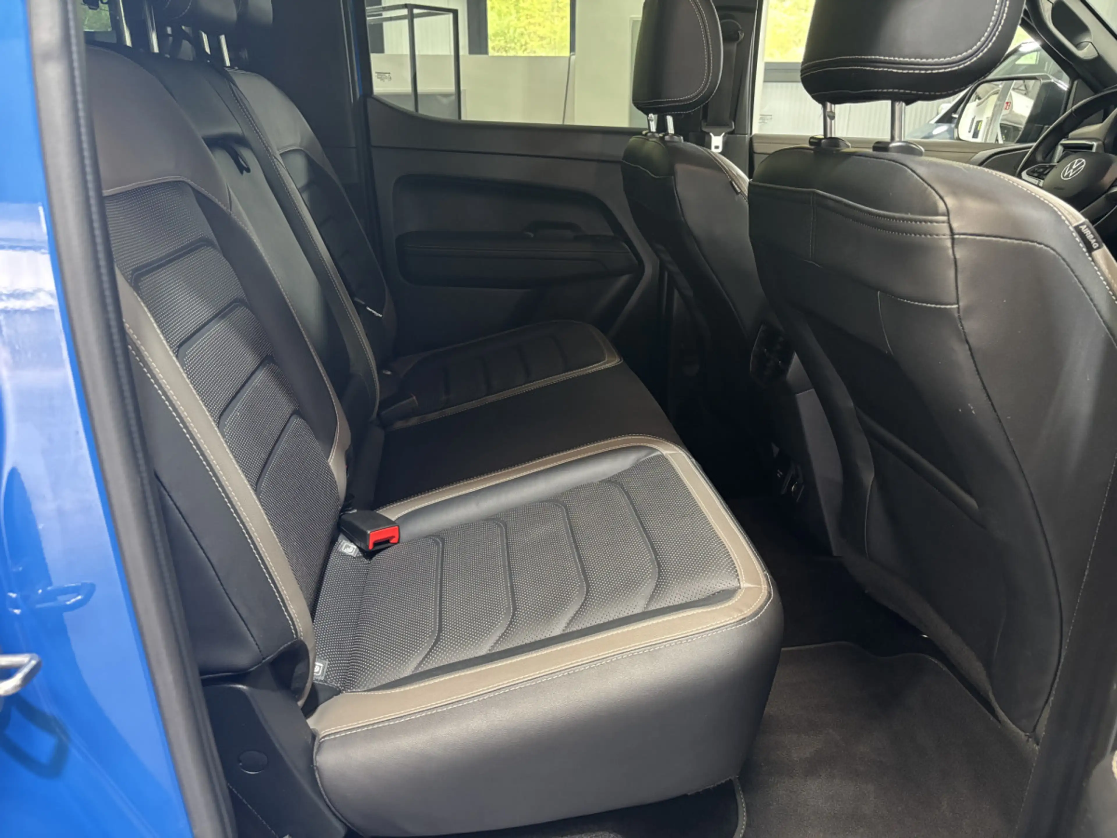 Volkswagen Amarok 3.0 V6 Aventura — photo 12
