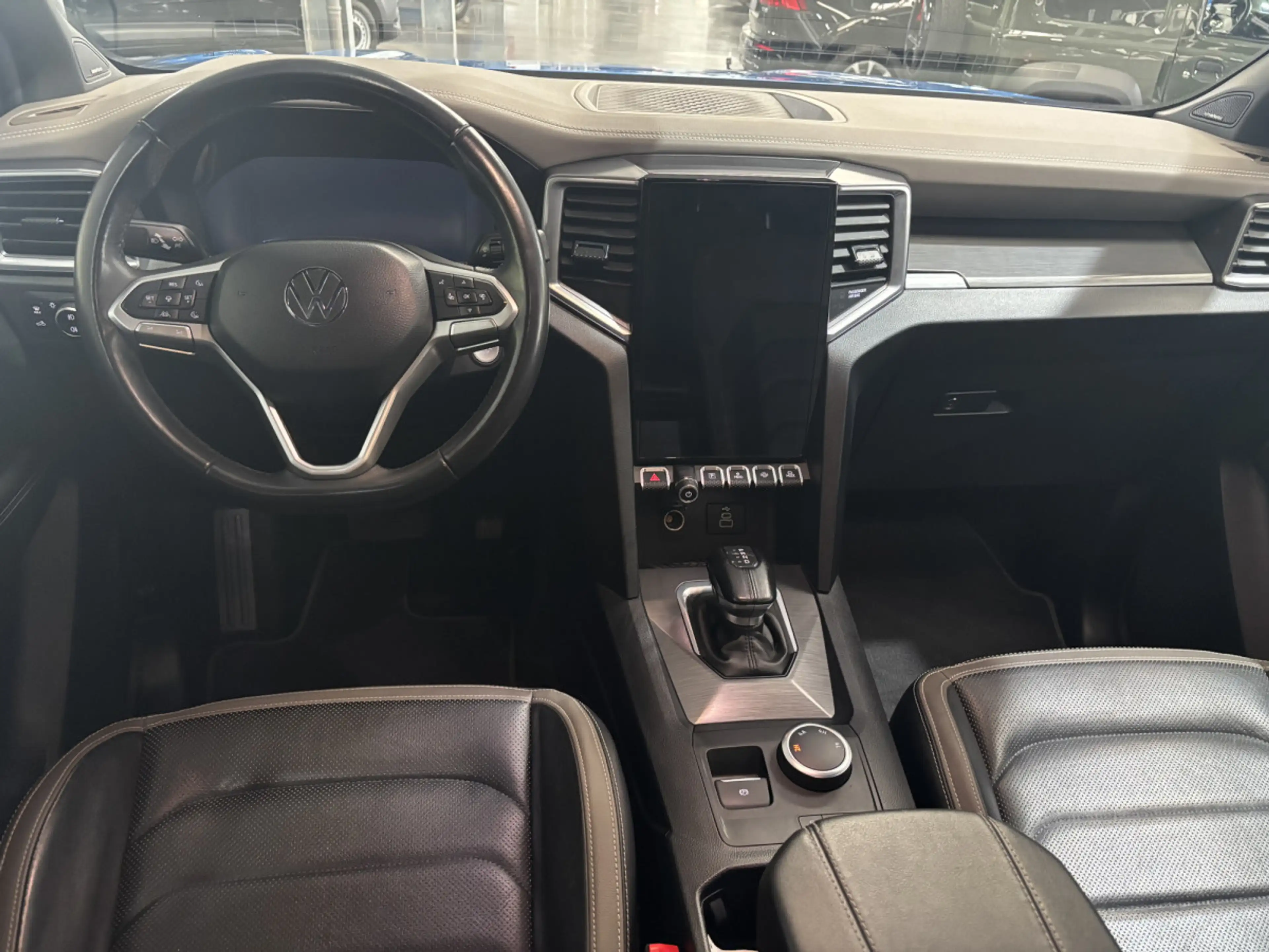 Volkswagen Amarok 3.0 V6 Aventura — photo 10