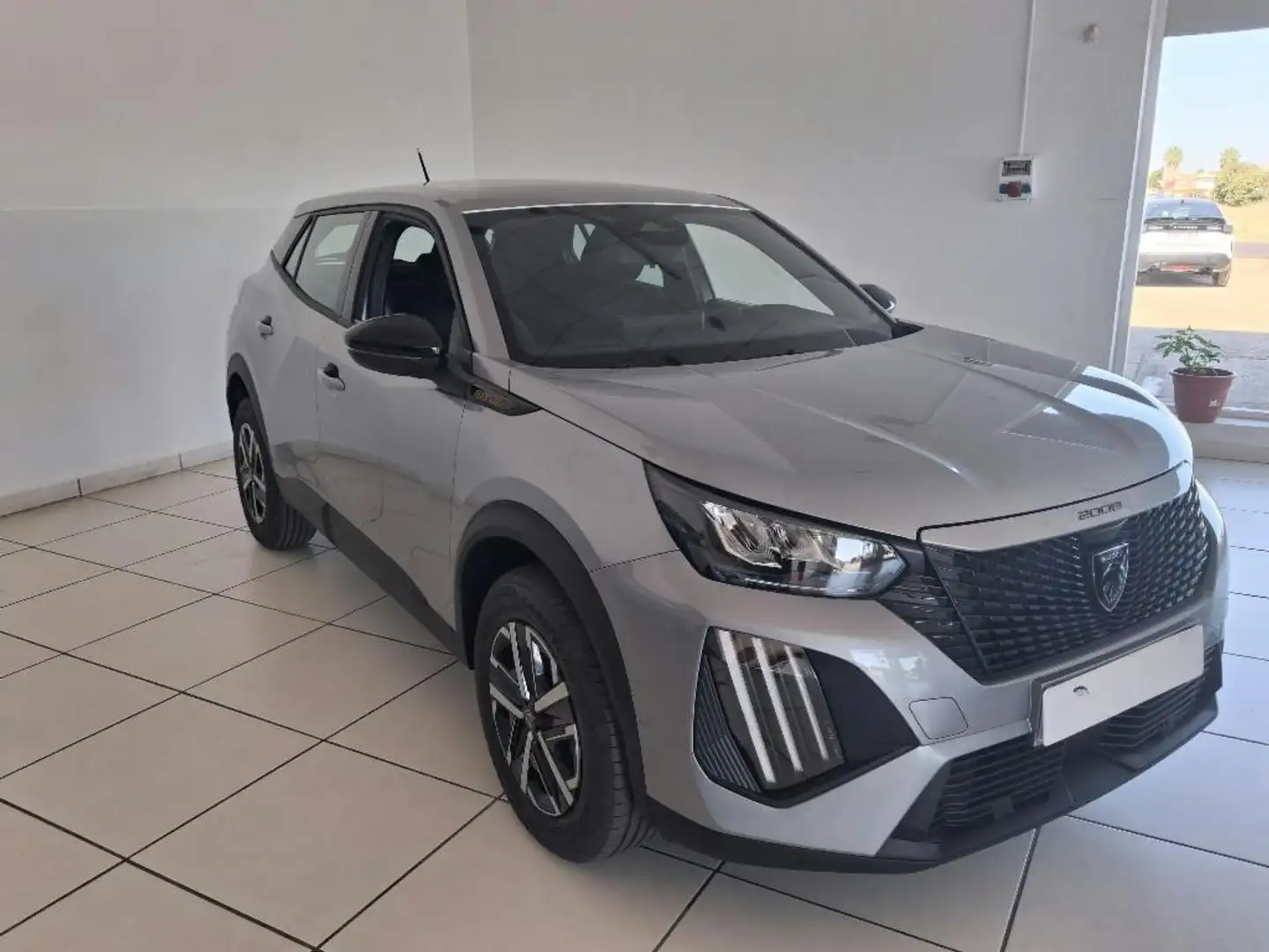 Peugeot 2008 1.2 PureTech S&S Style 100 Gris - 1