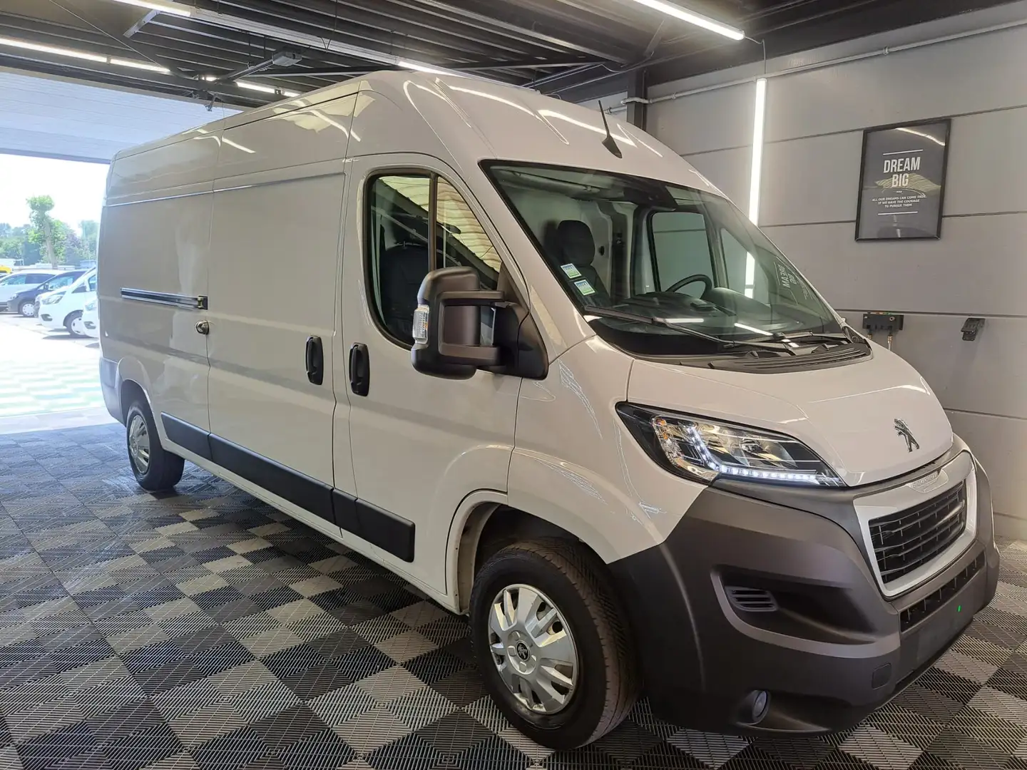 Peugeot Boxer 2.2 BlueHDi bj. 9/2022 47000km L3H2 Blanc - 1