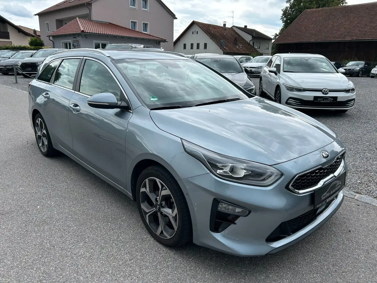 Kia Ceed SW / cee'd SW Spirit *NAVI*KAMERA*AHK* Zilver - 1