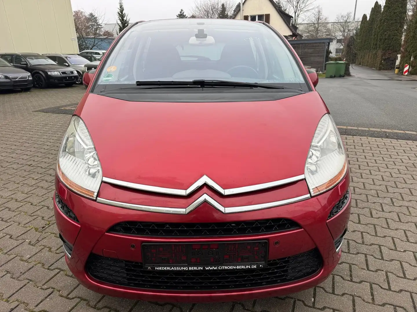 Citroen C4 Picasso Exclusive Rot - 2