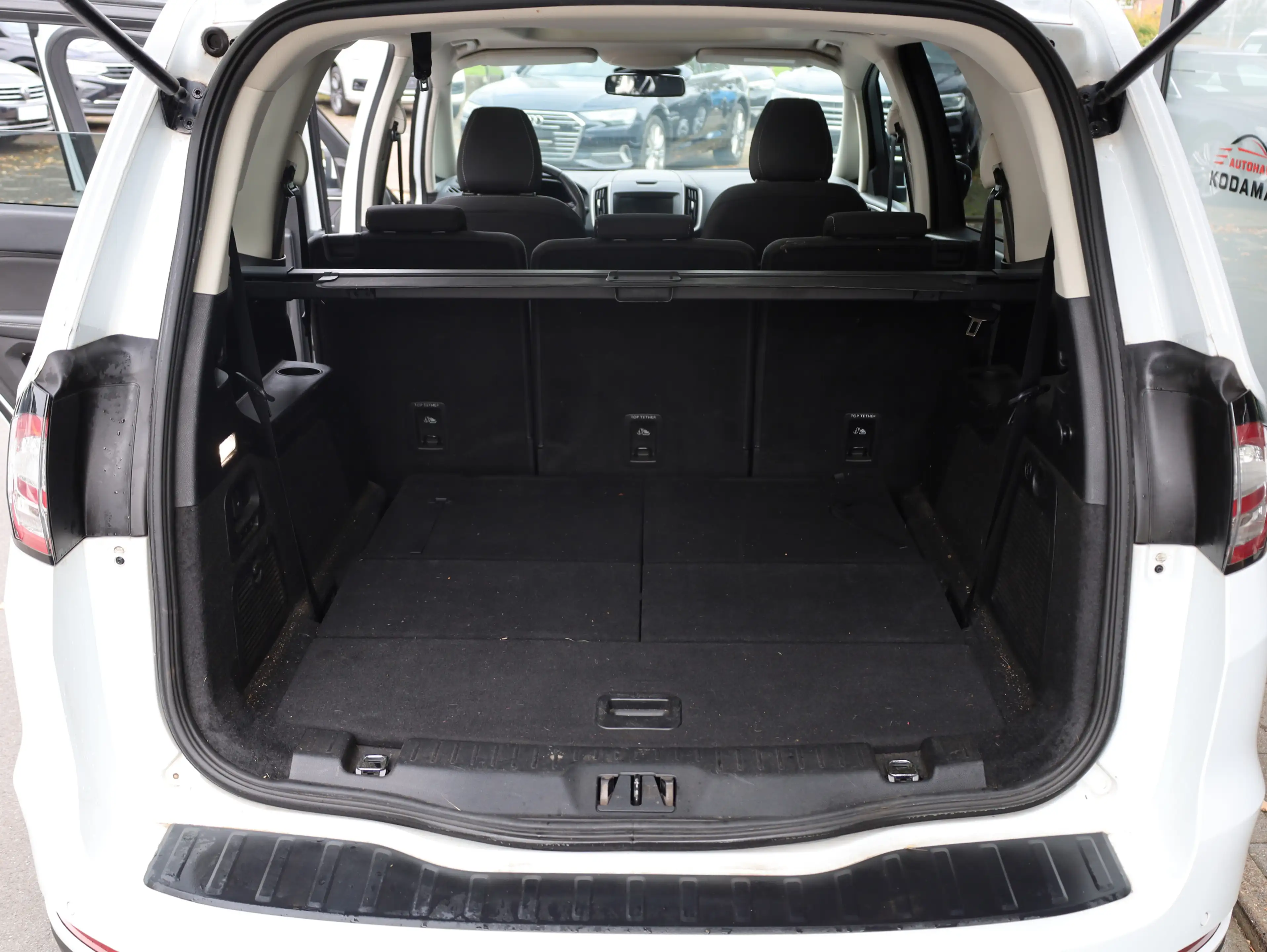 Ford Galaxy 2.0 TDCI Business*7-Sitze*Panorama*AHK*18 — photo 14