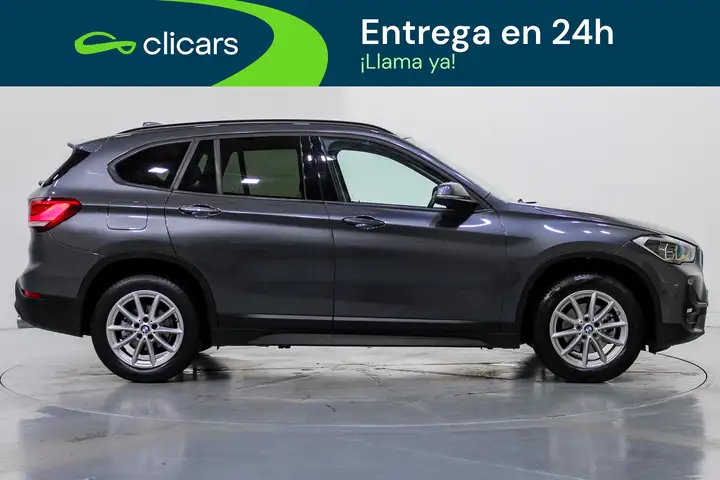 BMW X1 sDrive18dA Corporate 2022, foto 7
