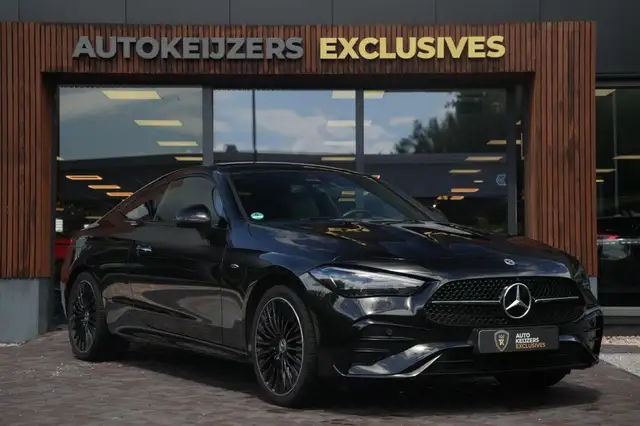 Mercedes-Benz CLE 300 Coupé e AMG Line Panoramadak Burmester Memory Ambi