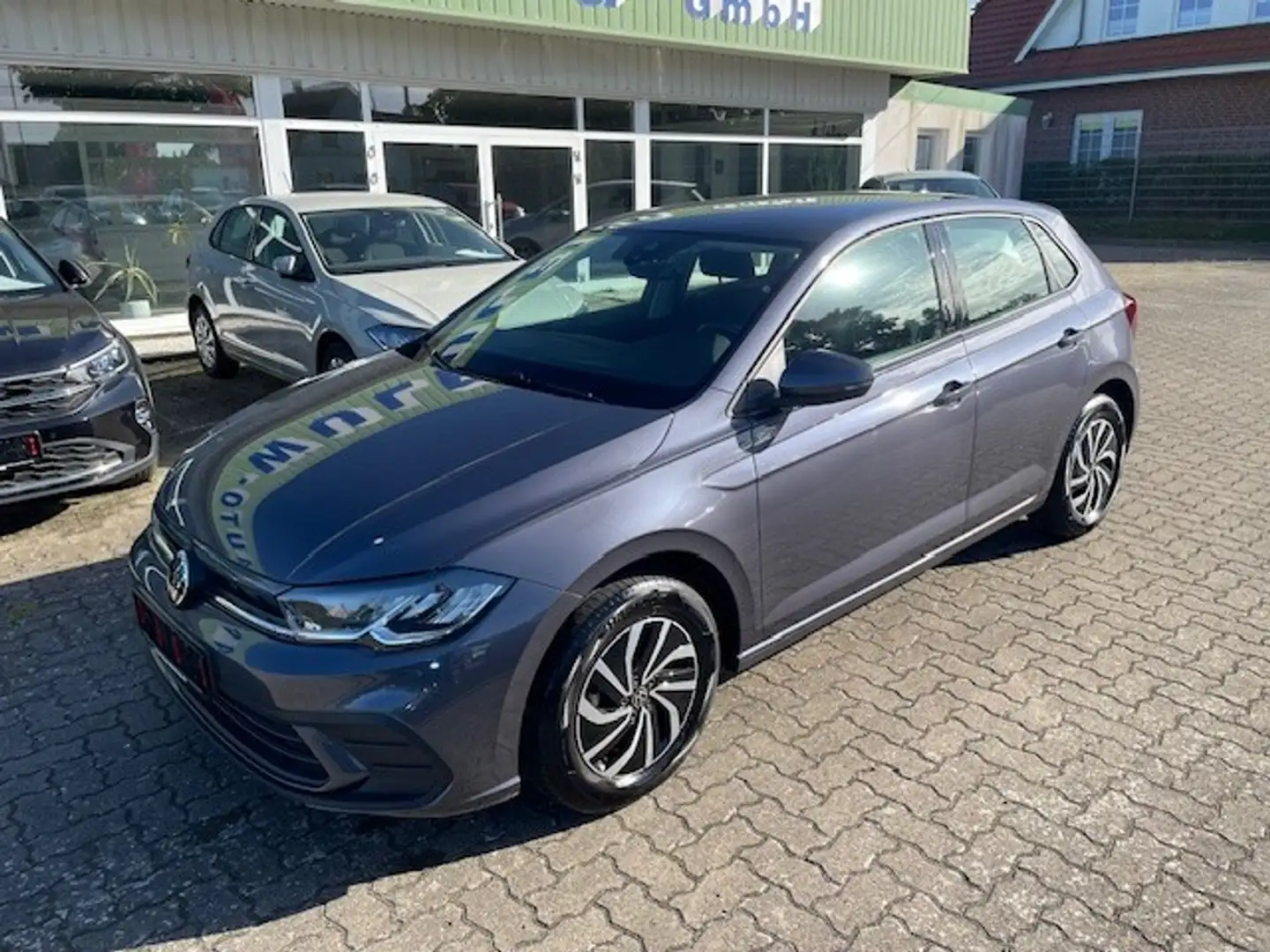 Volkswagen Polo 1.0 TSI Life LED,PDC,GRA,RF-Kam.GRA,CarPlay Grau - 2