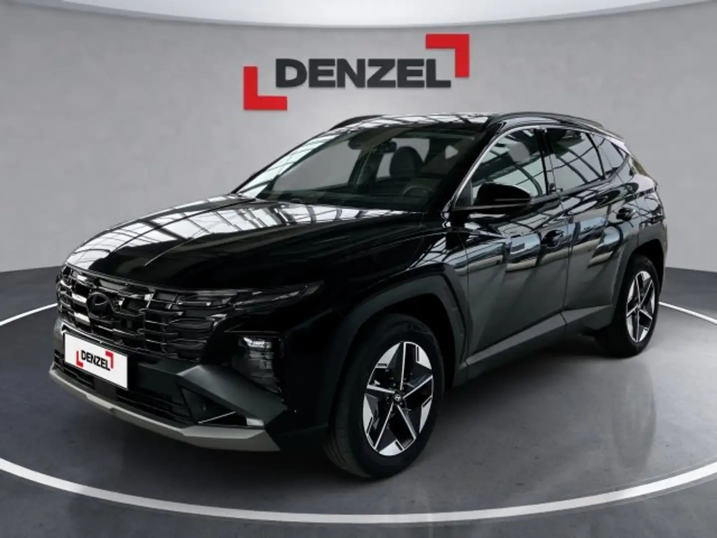Hyundai TUCSON NX4 Comfort Line 1,6 T-GDi HEV 4WD AT Schwarz - 1