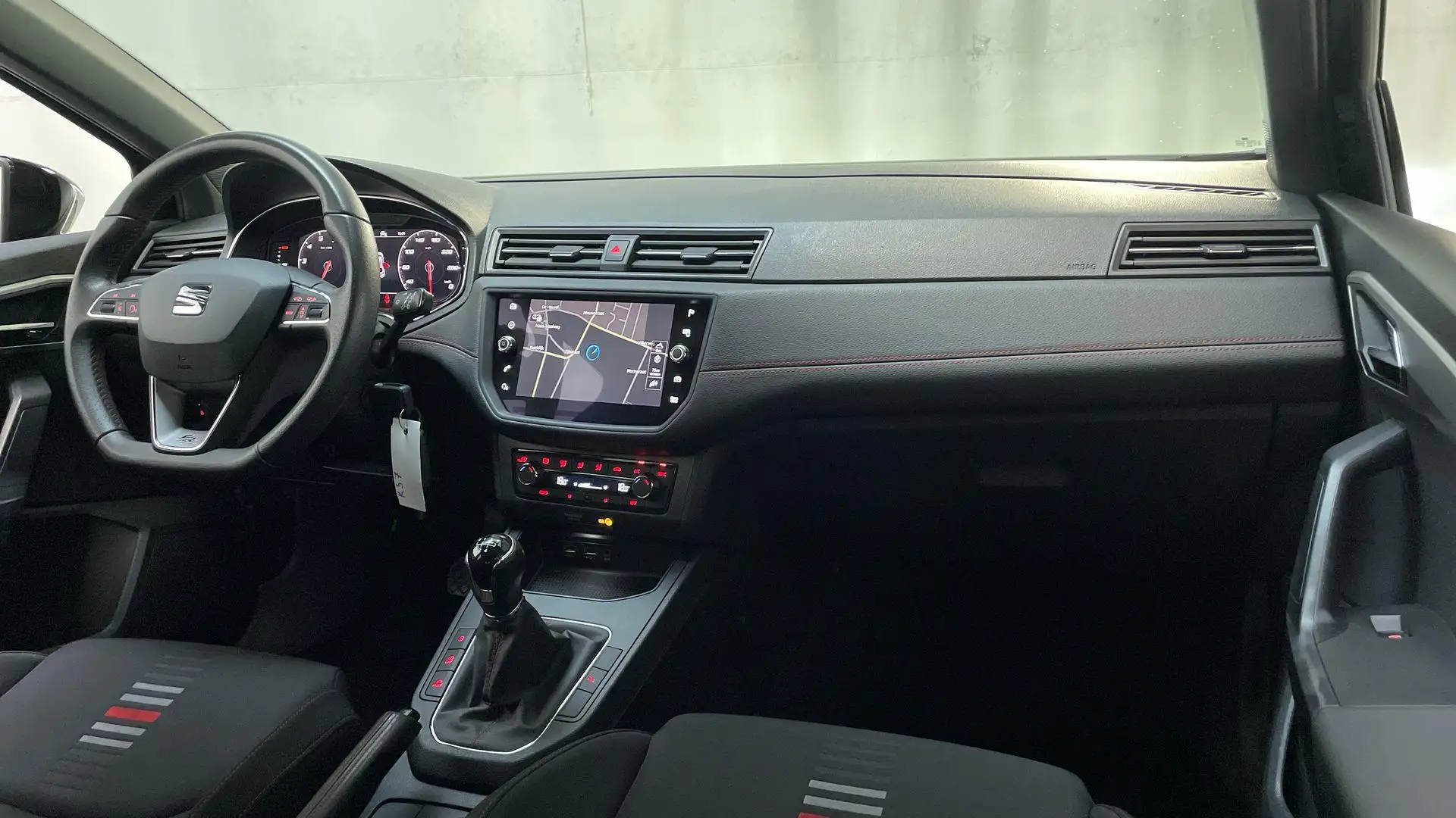 SEAT Ibiza 1.0 TSI FR Business Intense Camera Virtual Cockpit Zwart - 2