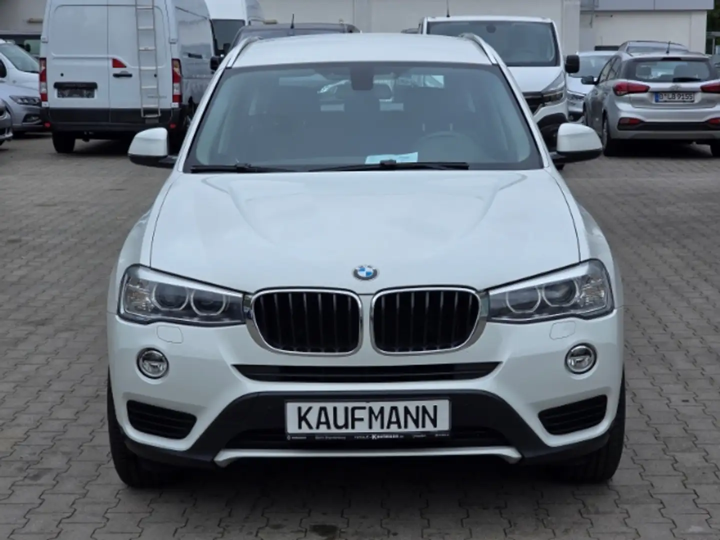 BMW X3 xDrive 20 i 20i Wit - 2