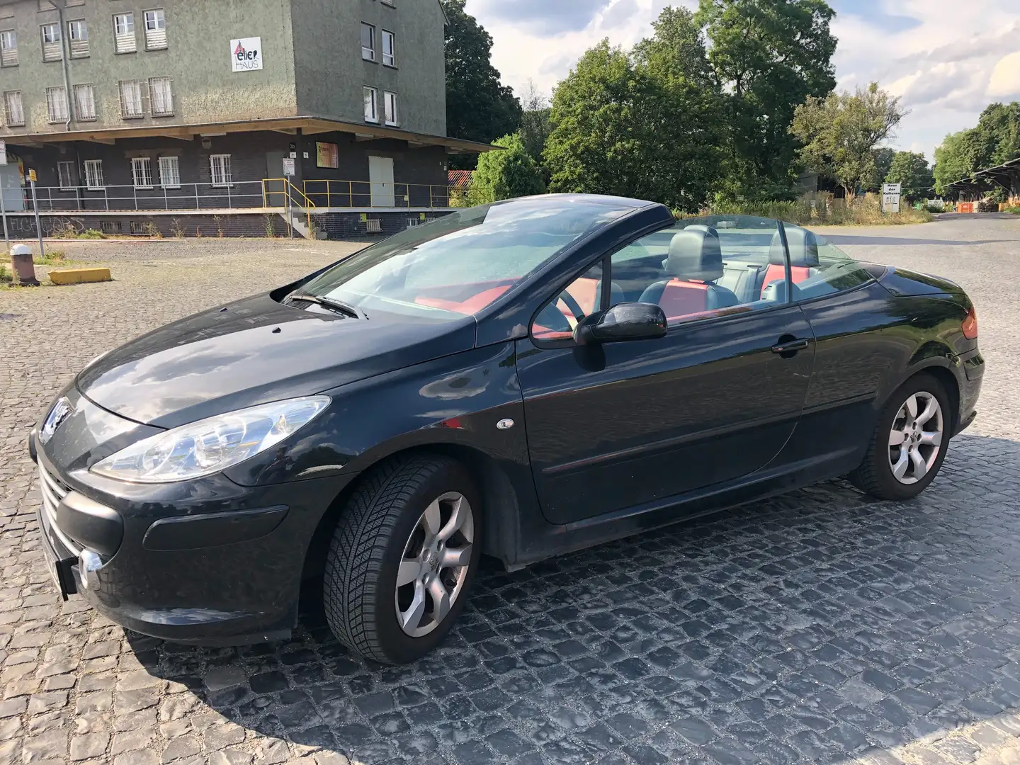Peugeot 307 307 CC 140 PS Schwarz - 2