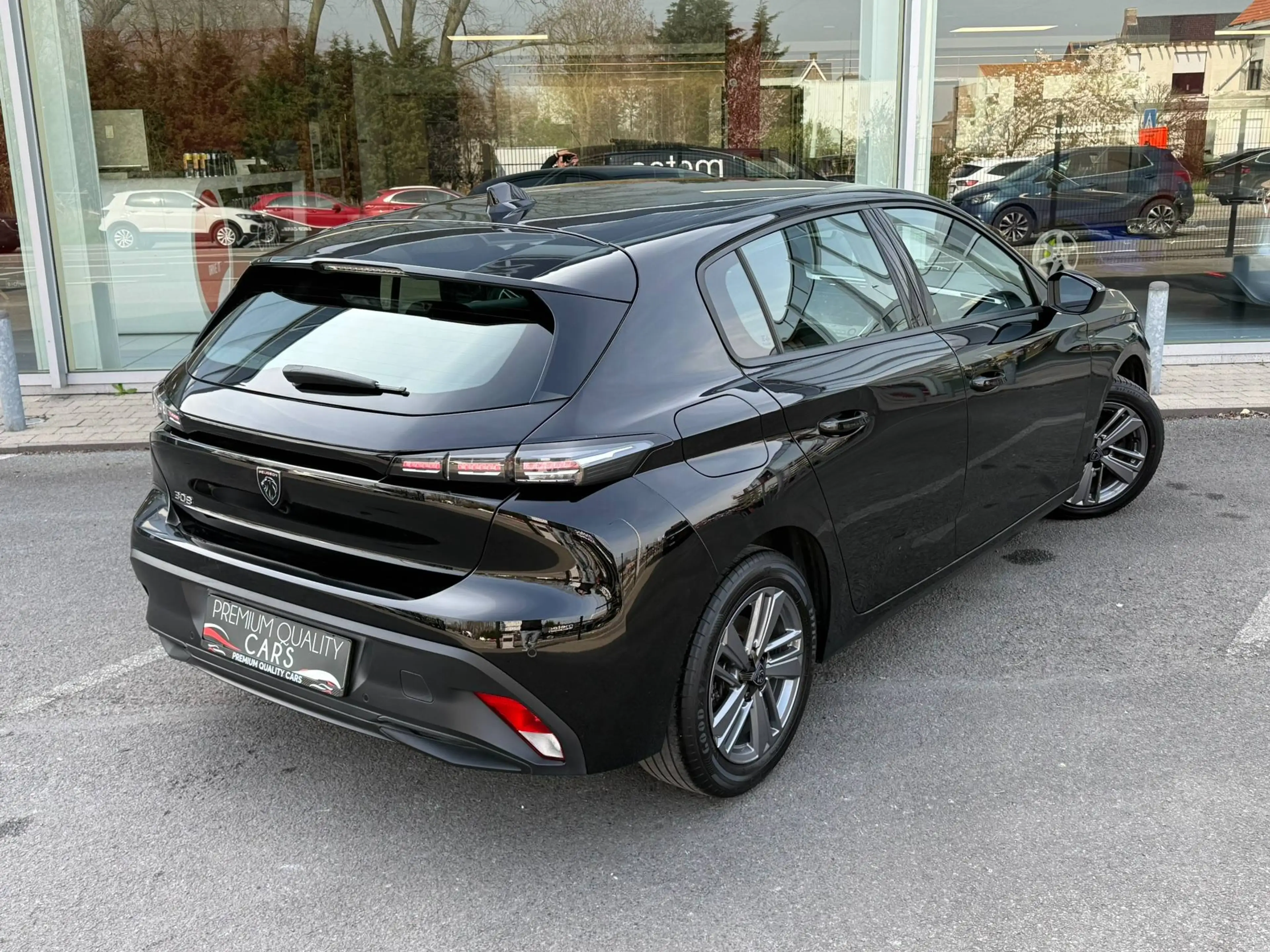 Peugeot 308 AUTOMAAT / CARPLAY / SENSOREN / NAVI /AIRCO / — photo 10