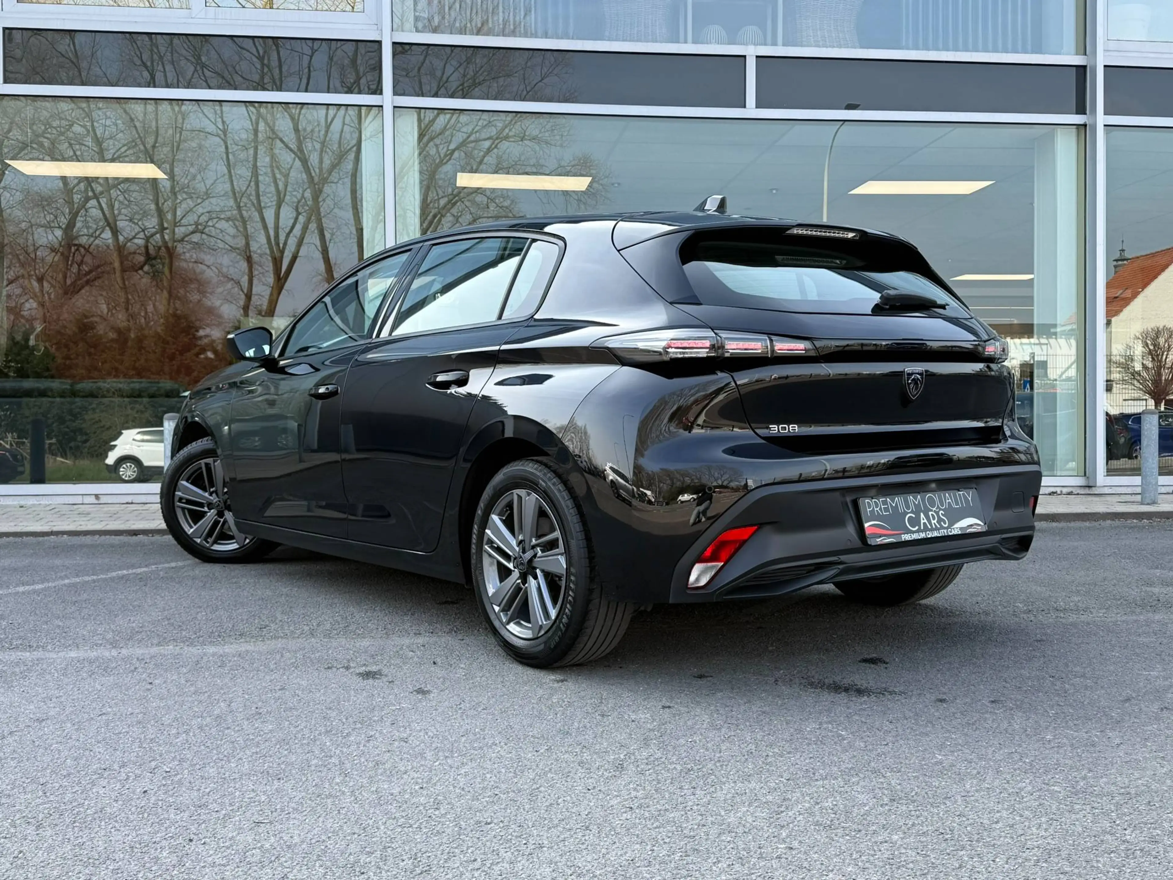 Peugeot 308 AUTOMAAT / CARPLAY / SENSOREN / NAVI /AIRCO / — photo 6