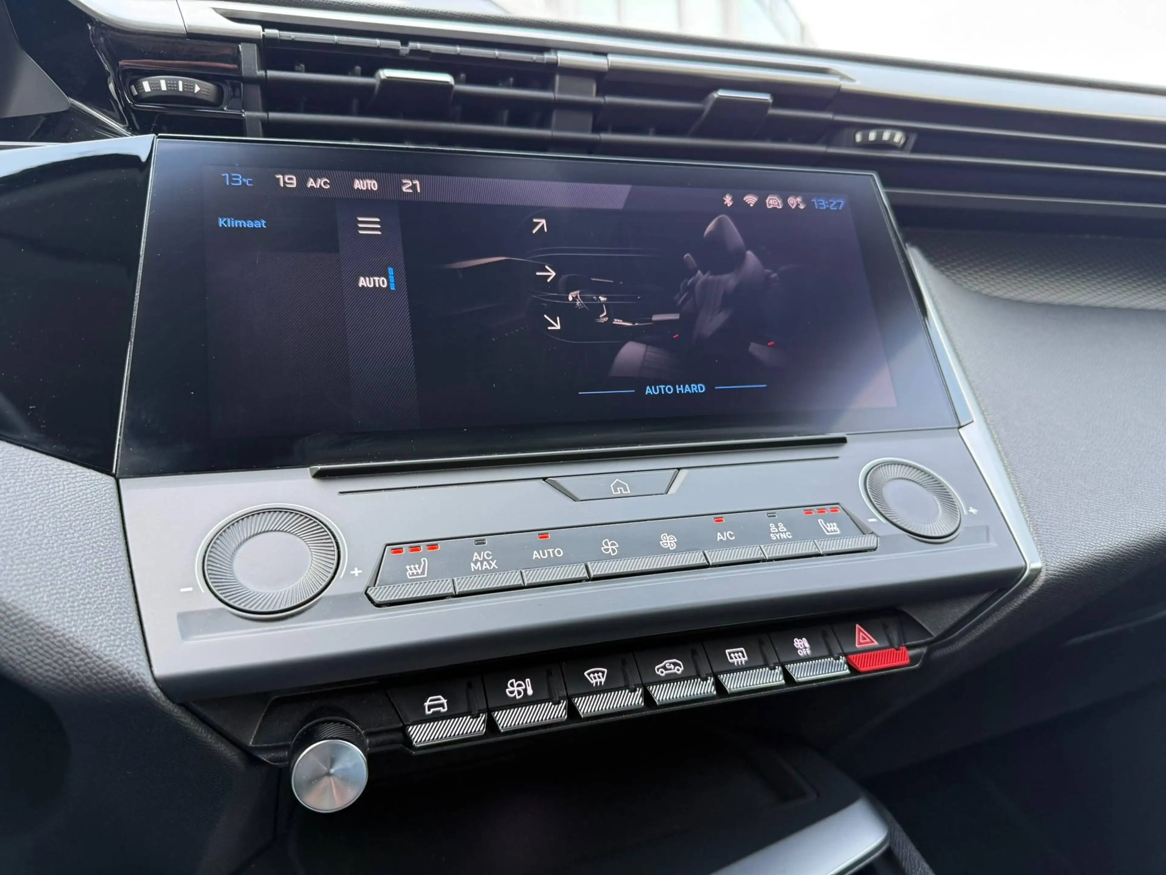 Peugeot 308 AUTOMAAT / CARPLAY / SENSOREN / NAVI /AIRCO / — photo 26