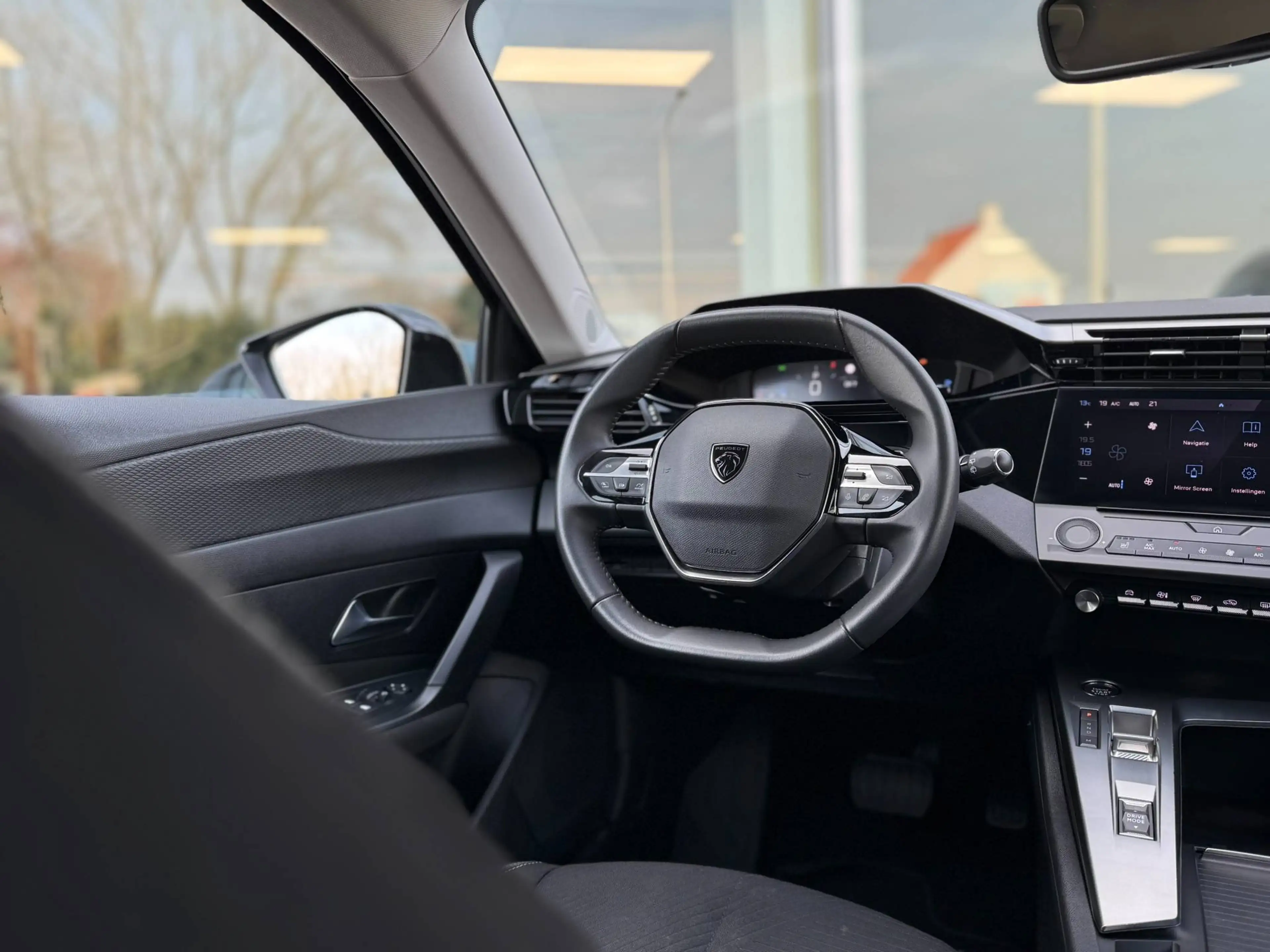 Peugeot 308 AUTOMAAT / CARPLAY / SENSOREN / NAVI /AIRCO / — photo 19