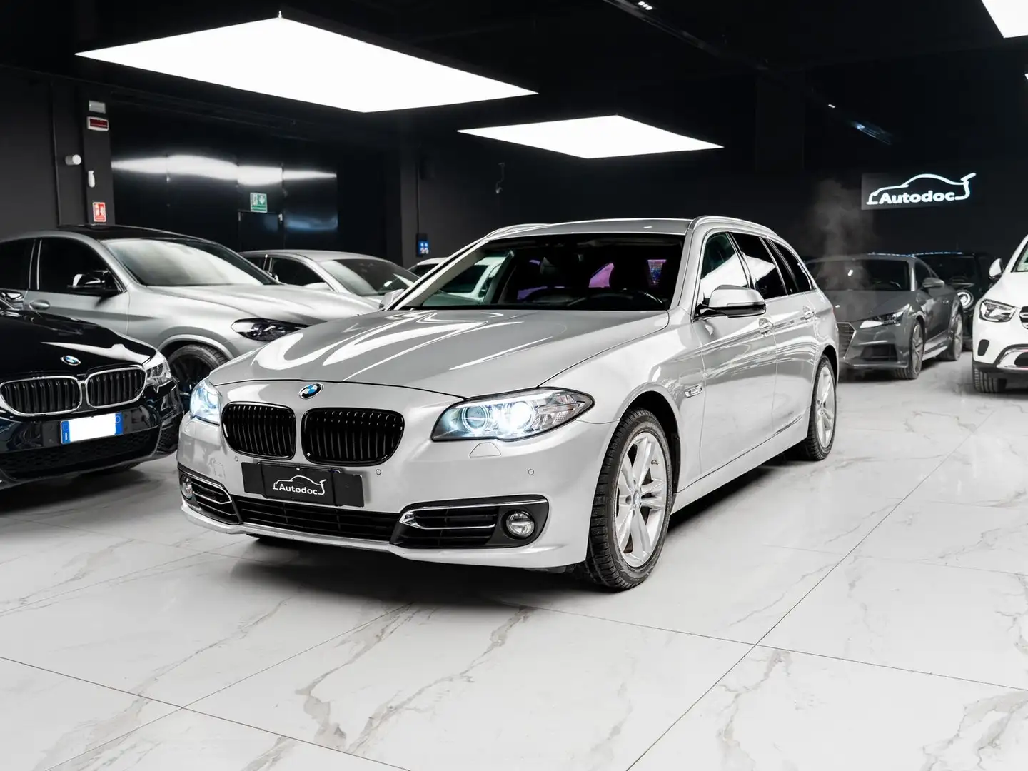 BMW 525 d F11 xdrive Luxury auto CATENA E TURBINA NUOVA E6 - 1