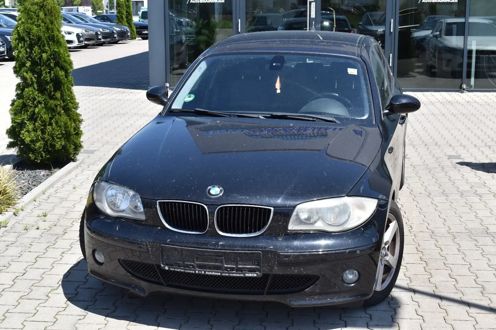 BMW 120 i Lim. Klimaanlage~Licht/Regensensor~Tempomat Schwarz - 1