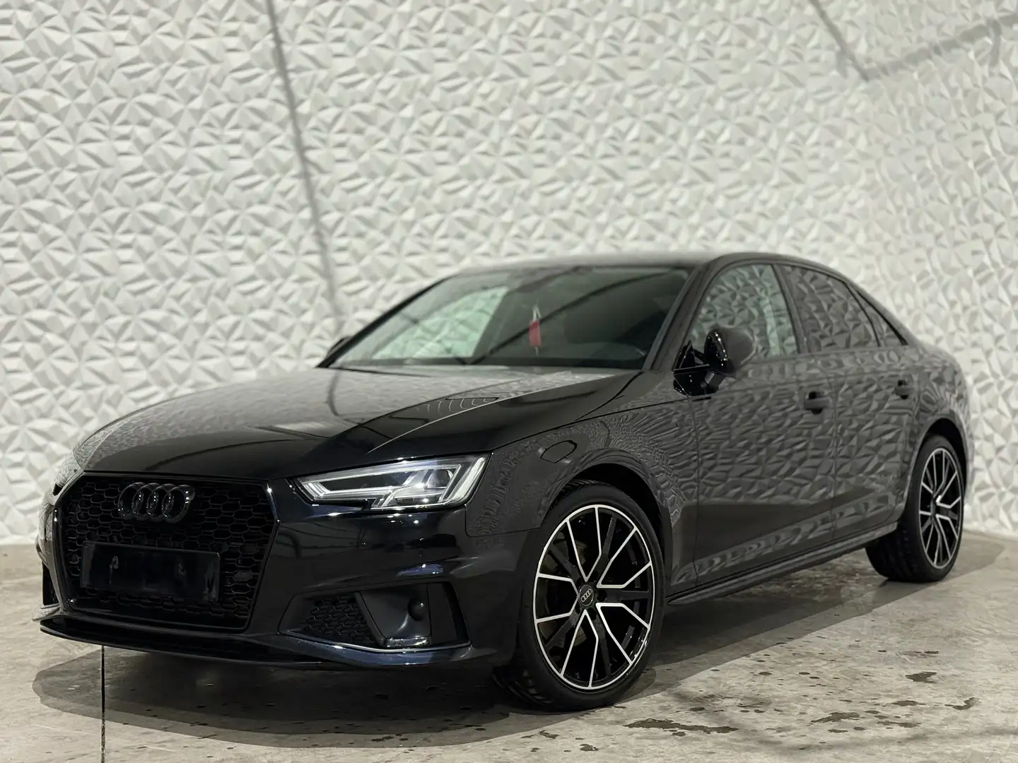 Audi A4 35 TFSI S tronic S-LINE Noir - 2