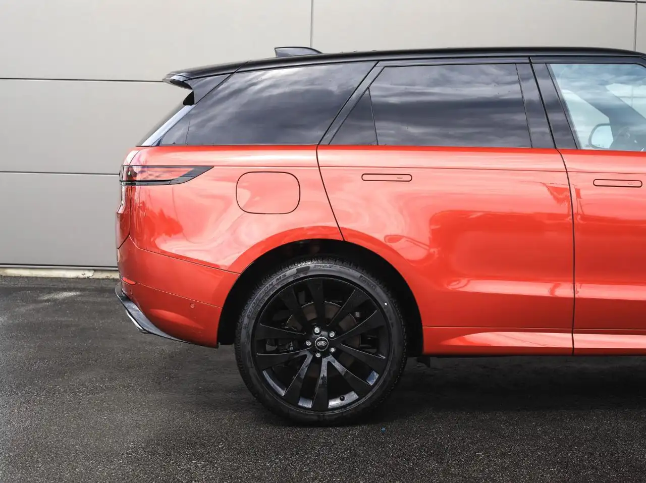 Land Rover Range Rover Sport снимка Land Rover Range Rover Sport