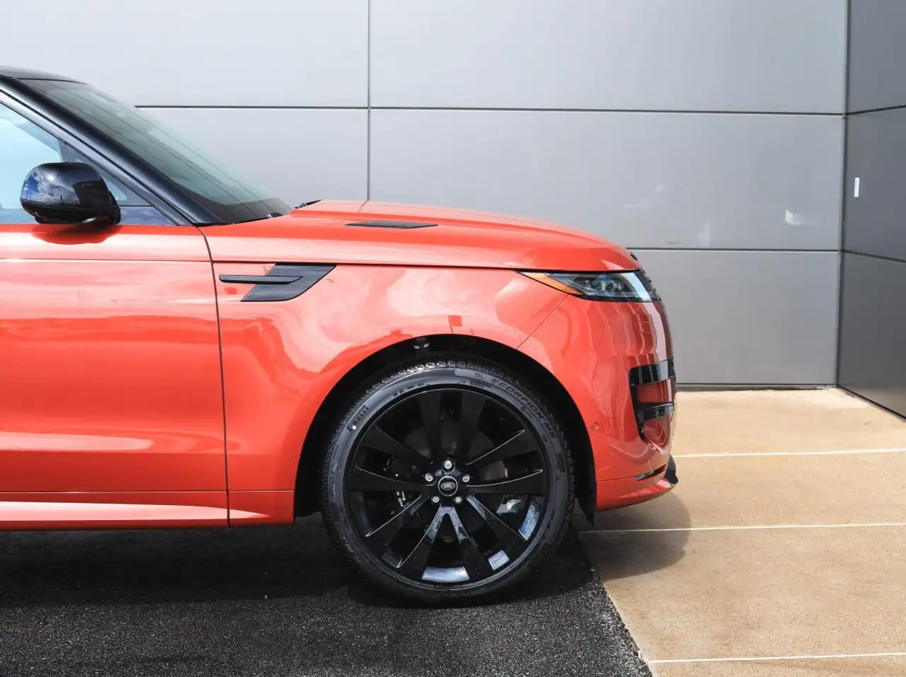 Land Rover Range Rover Sport снимка Land Rover Range Rover Sport