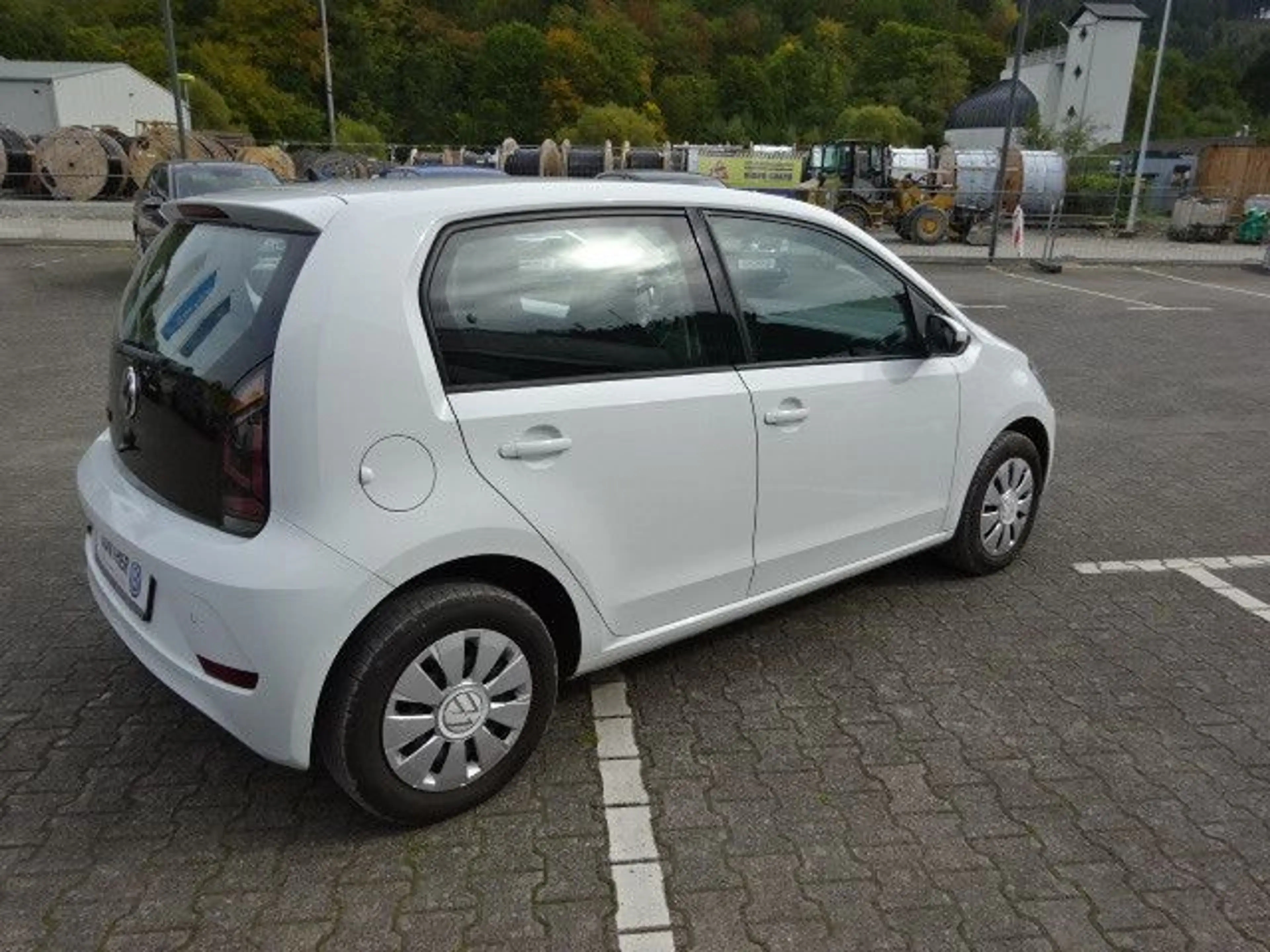 Volkswagen up! 1.0 CNG Erdgas up! RFK*Handy*5-türig*Klima*P — photo 8