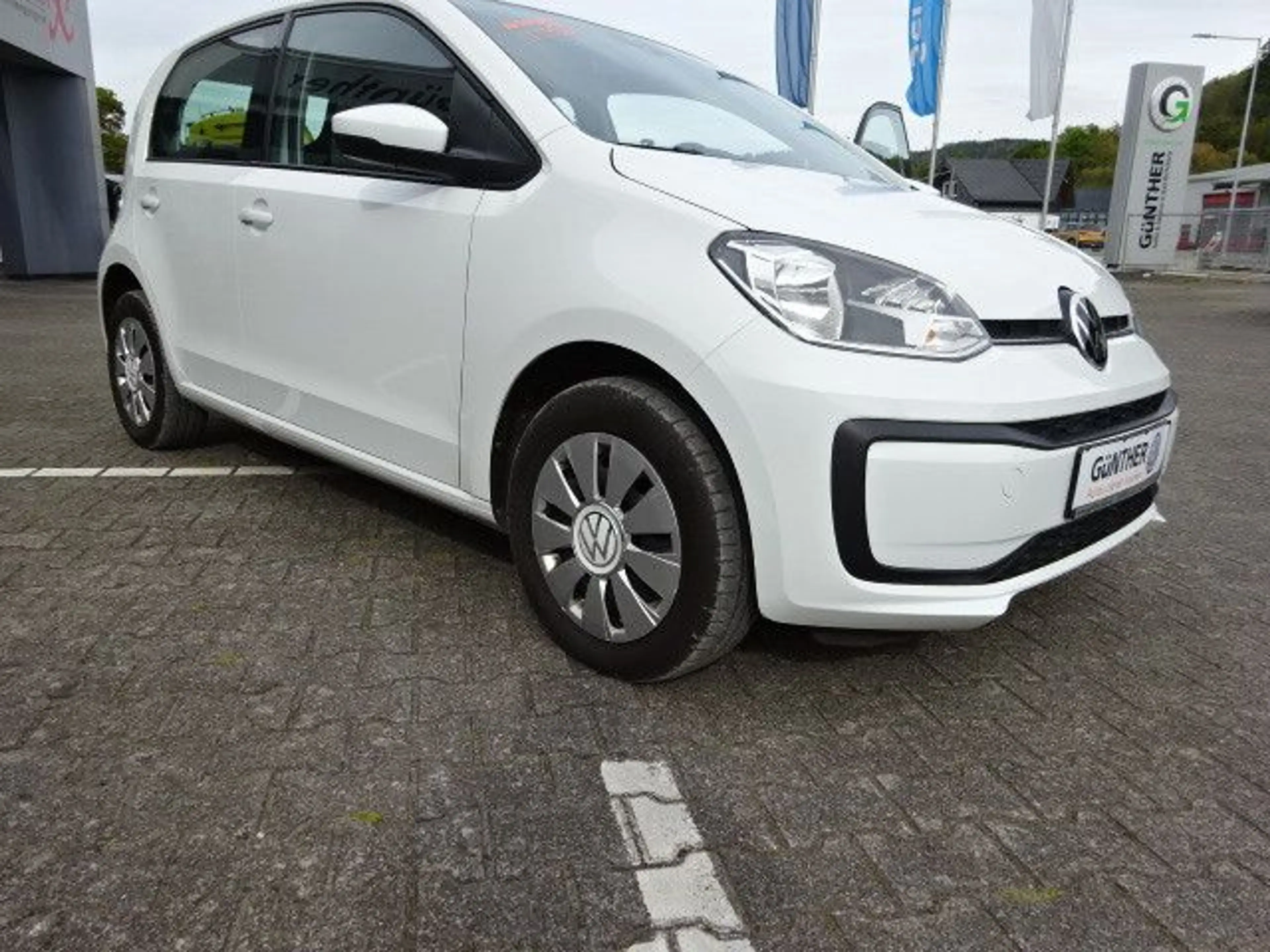 Volkswagen up! 1.0 CNG Erdgas up! RFK*Handy*5-türig*Klima*P — photo 13