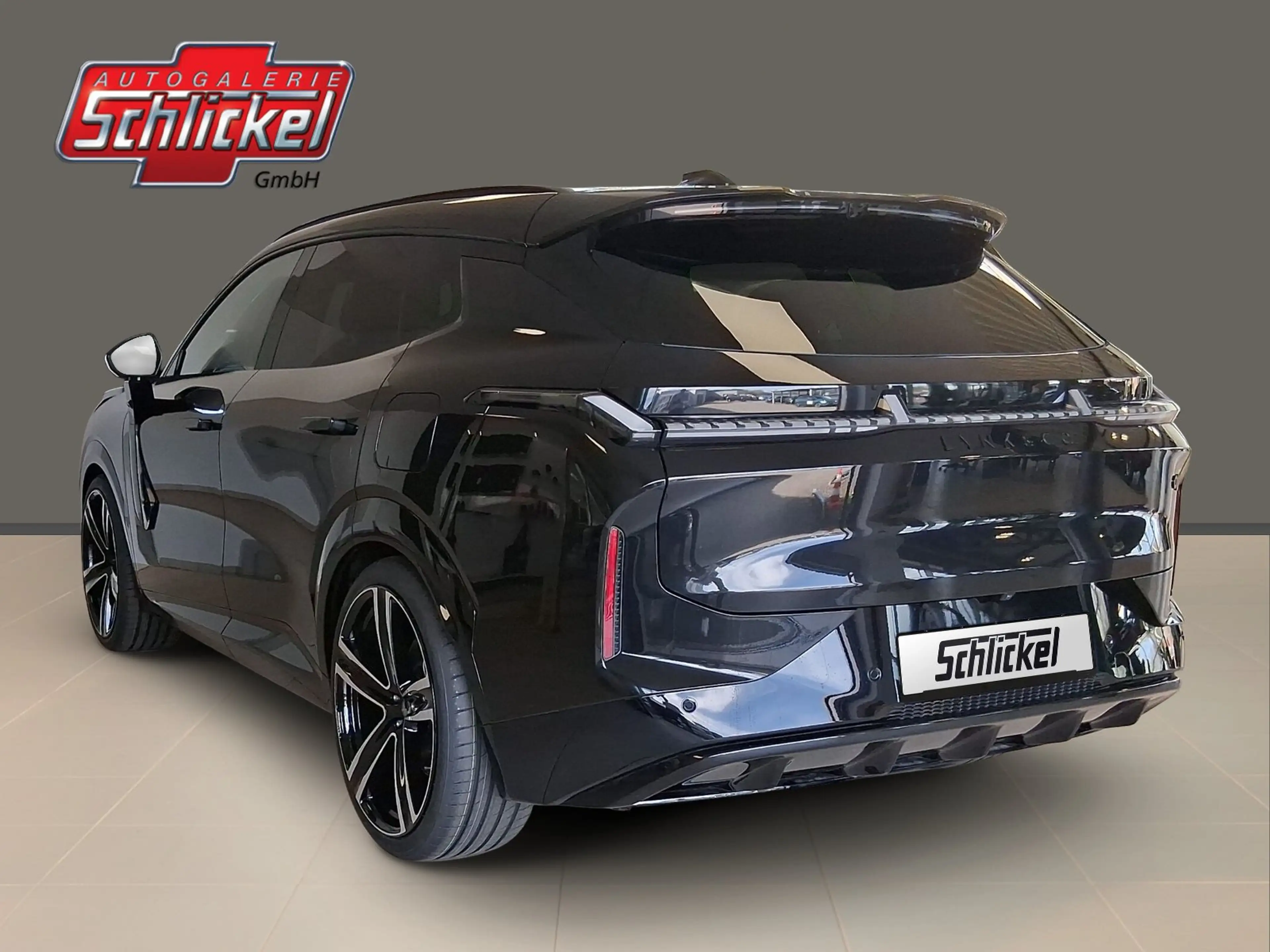 Lynk & Co 08 More 257 kW Panorama-Schiebedach ICC, inkl. ACC — photo 5