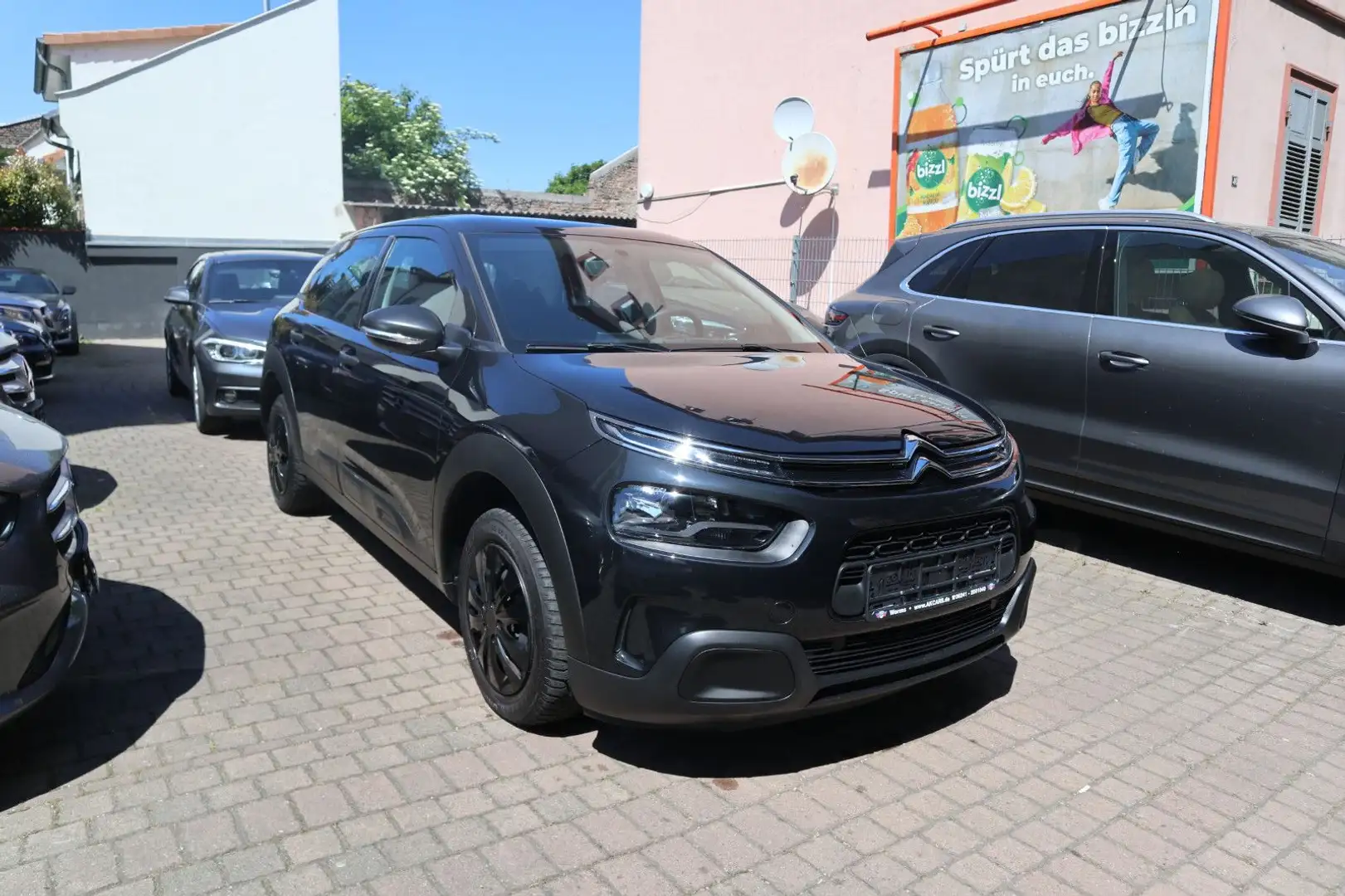 Citroen C4 Cactus Live Klima Sitzheizung PDC Schwarz - 1