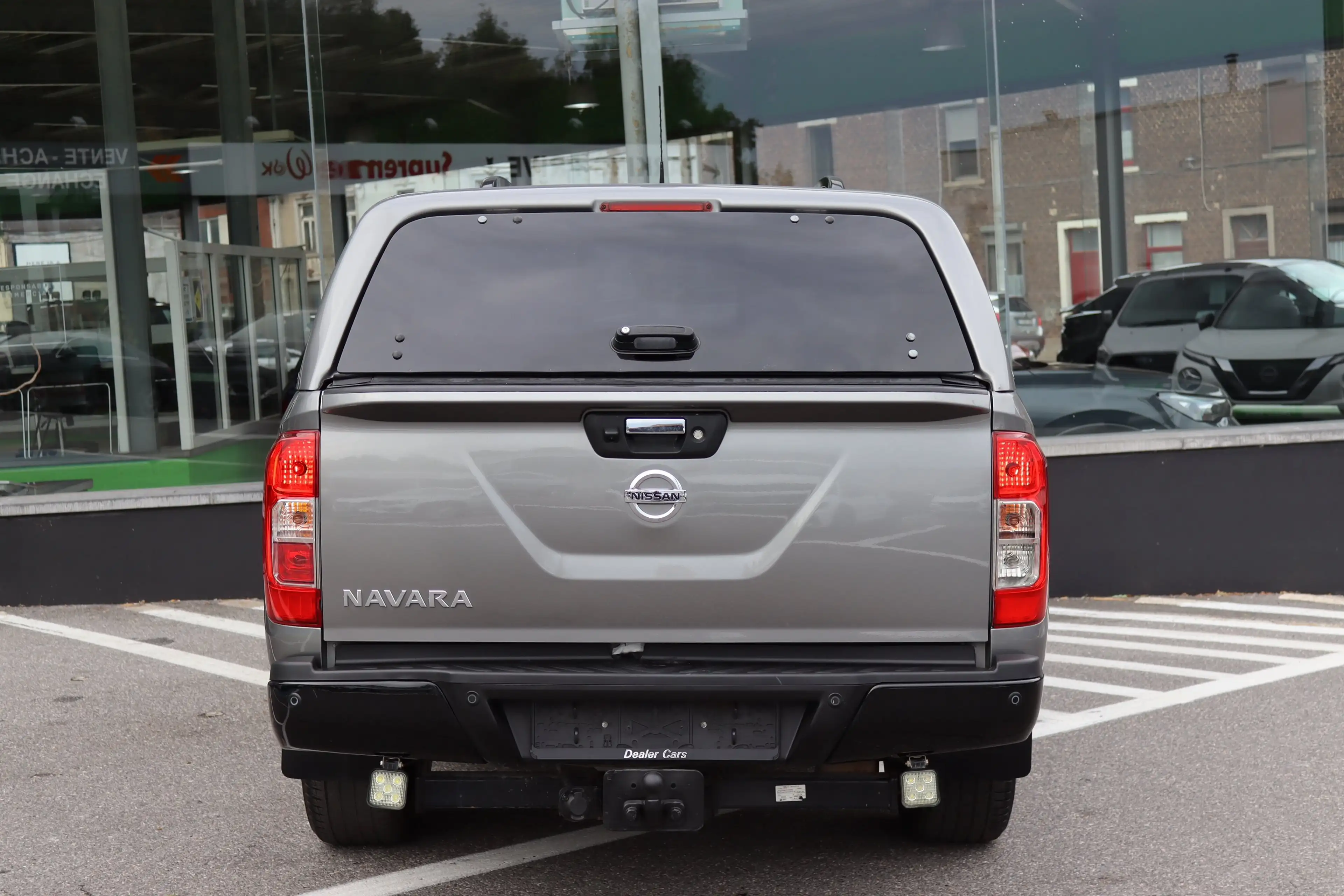Nissan NP300 N-GUARD 2.3DCi 190CV BOITE AUTO BLACK EDITION TVAC — photo 4
