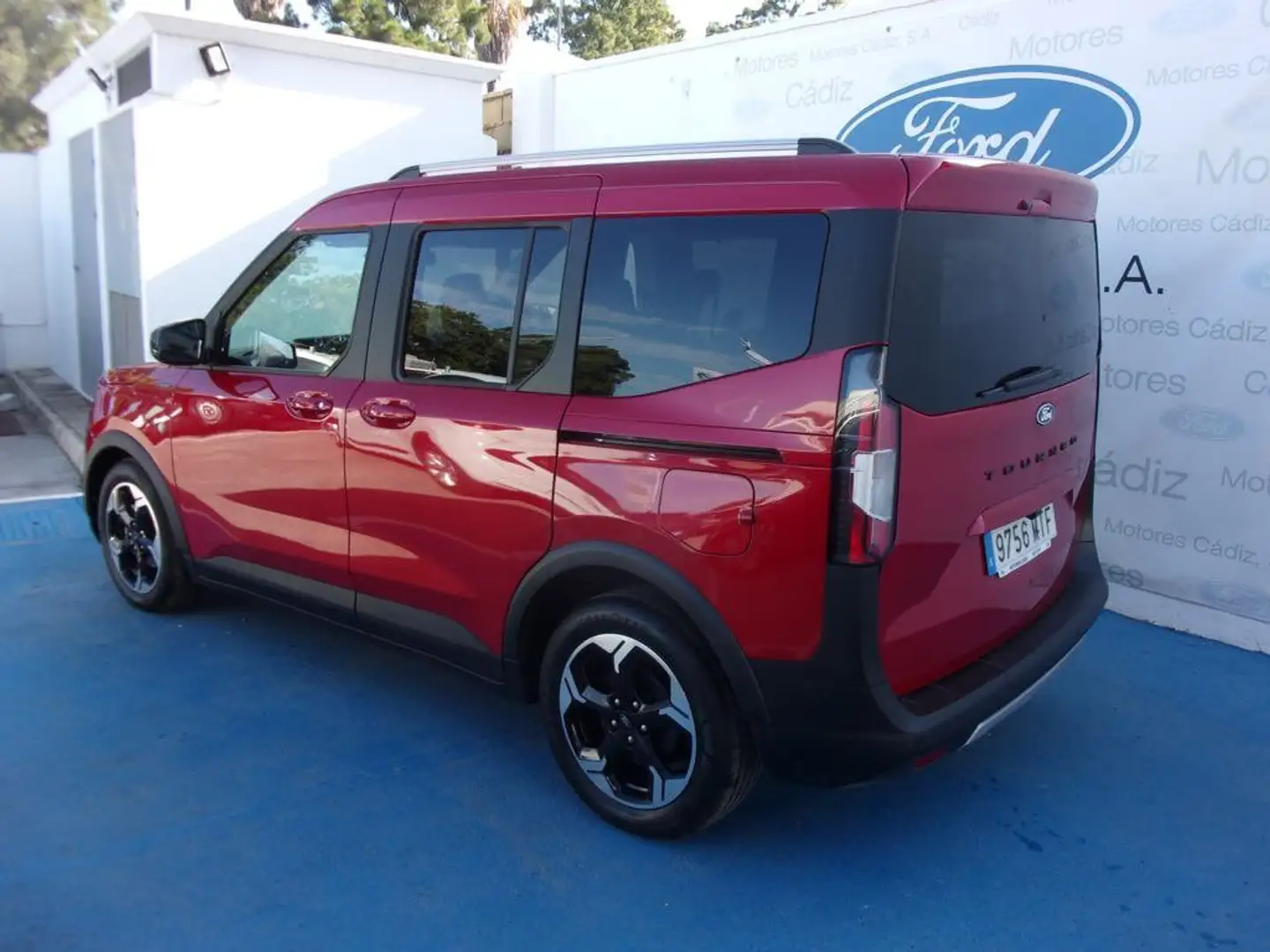 Ford Tourneo Courier 1.0 Ecoboost Active Roşu - 1