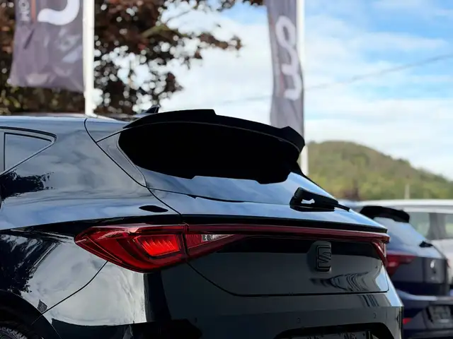 Seat Leon view 6