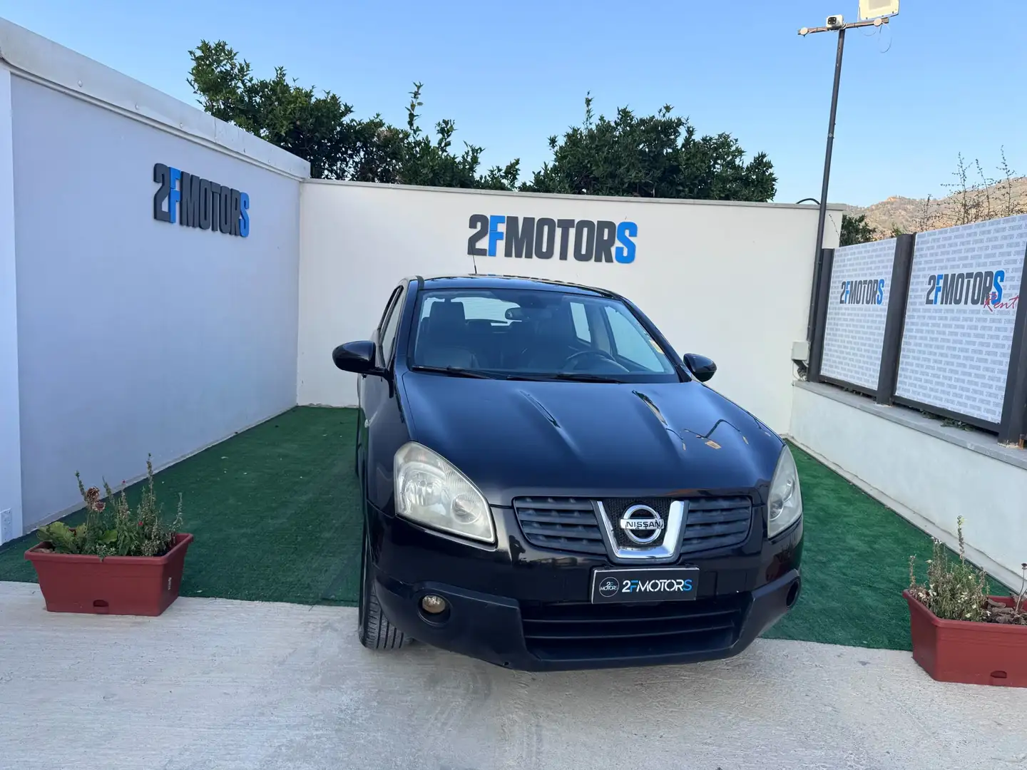 Nissan Qashqai 1.5 dci Tekna Nero - 2