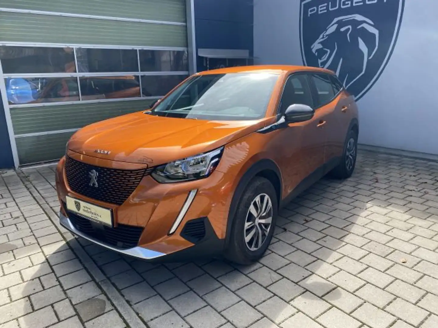 Peugeot 2008 Elektro Active Orange - 1