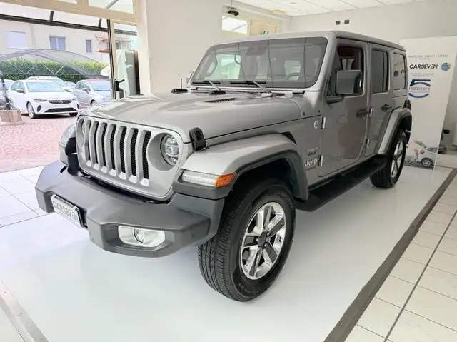 Jeep Wrangler 2.2 mjt II Sahara auto
