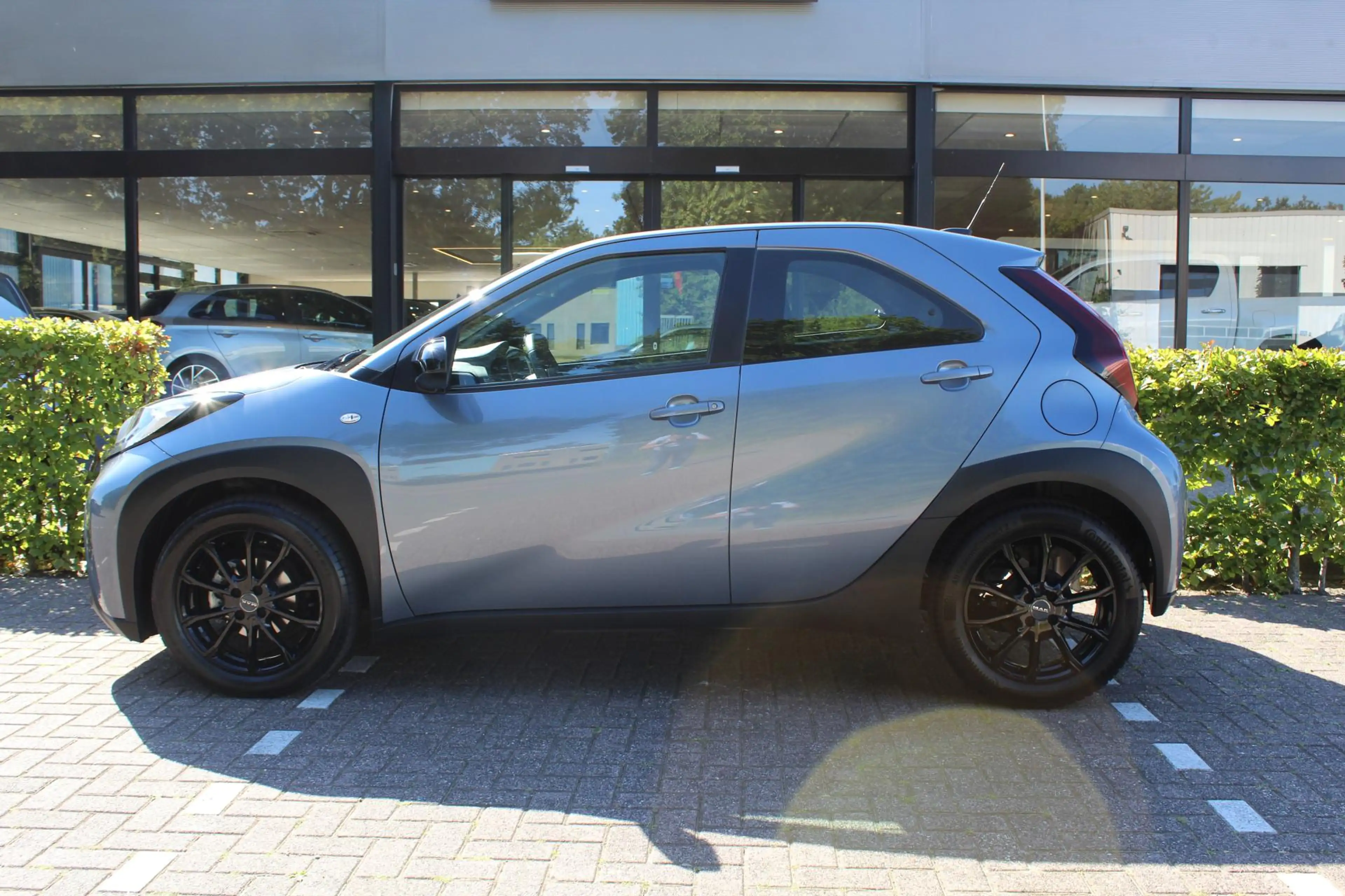 Toyota Aygo X 1.0 VVT-i MT Play | Rijklaar | LMV | Apple/Android — photo 5