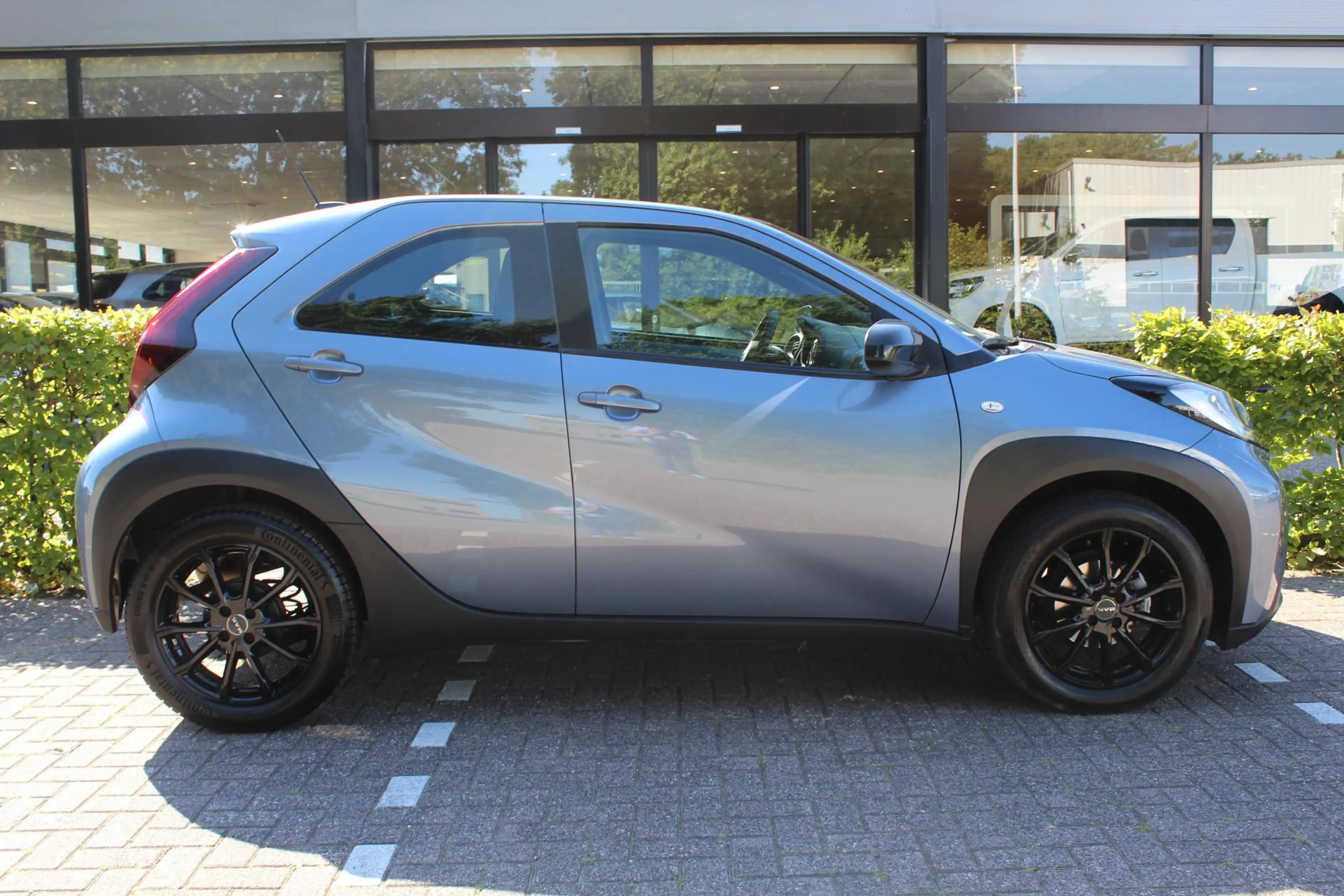 Toyota Aygo X 1.0 VVT-i MT Play | Rijklaar | LMV | Apple/Android — photo 7