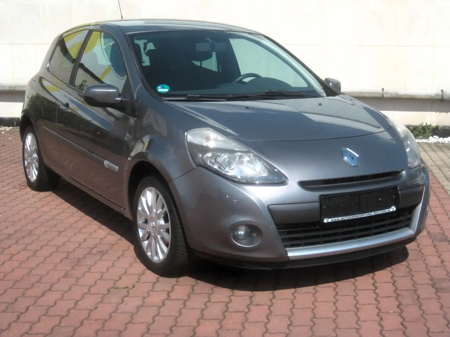 Renault Clio III Dynamique * Zahnr.+Service + TÜV neu * Grau - 1