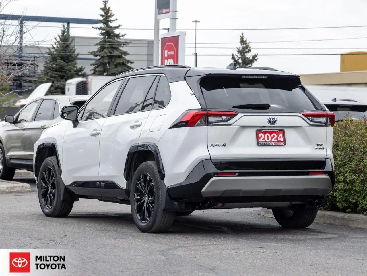 Toyota RAV 4 снимка Toyota RAV 4